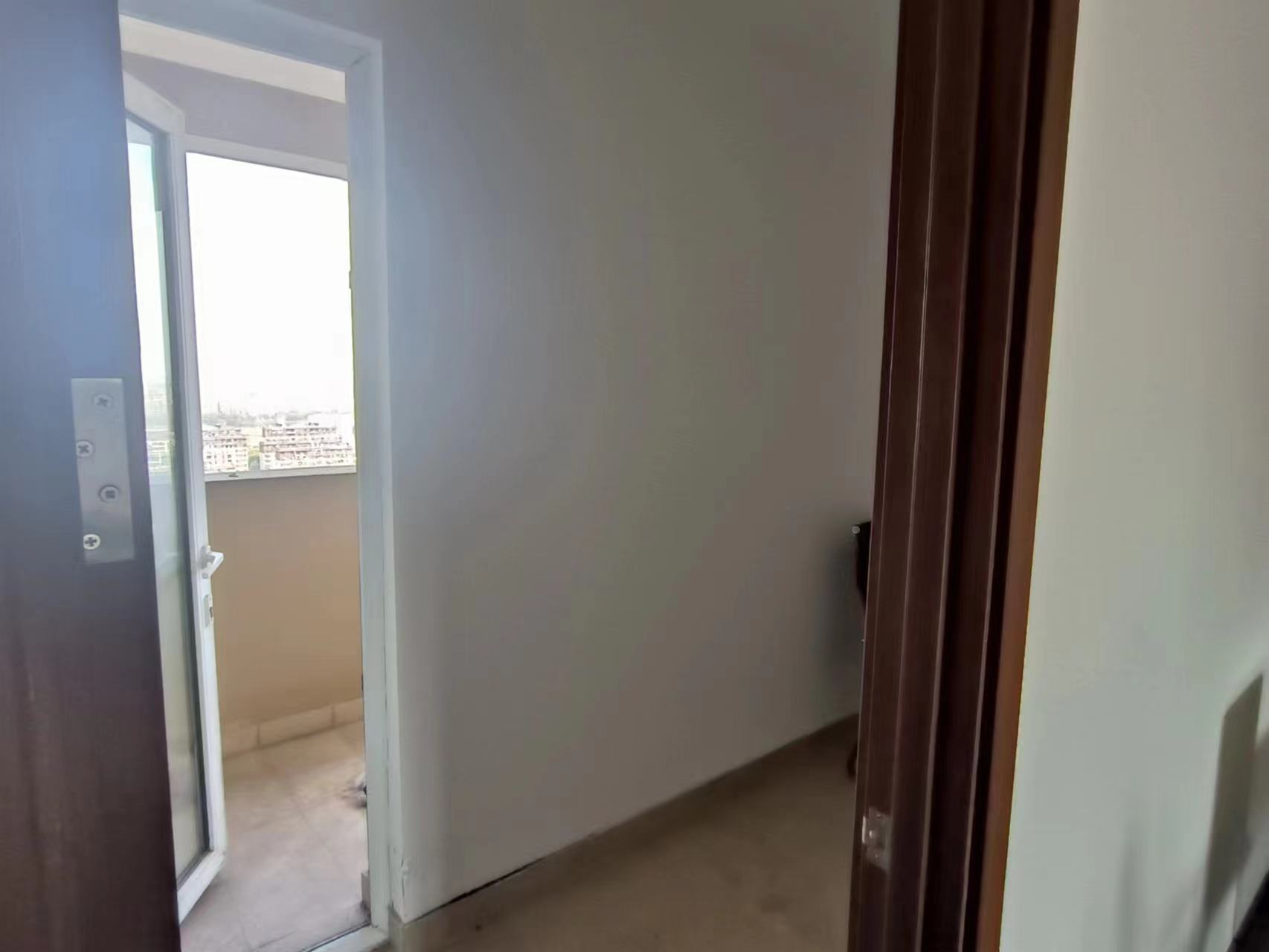 中海碧林湾 3室2厅2卫 140.00m&sup2;