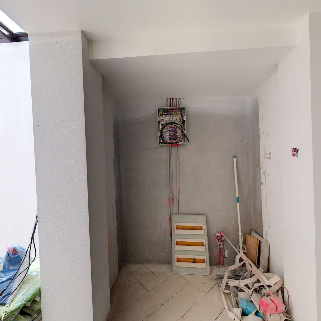 盛和九里香堤一期 4室3厅4卫 211m&sup2;