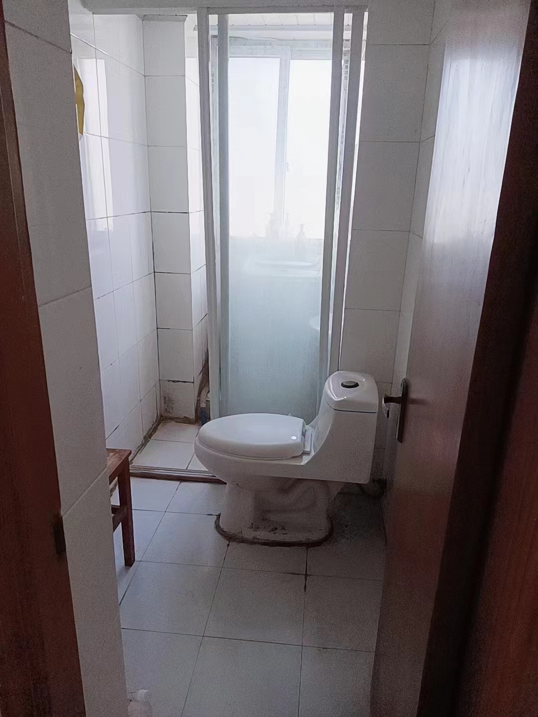 华威园 1室1厅1卫 50m&sup2;