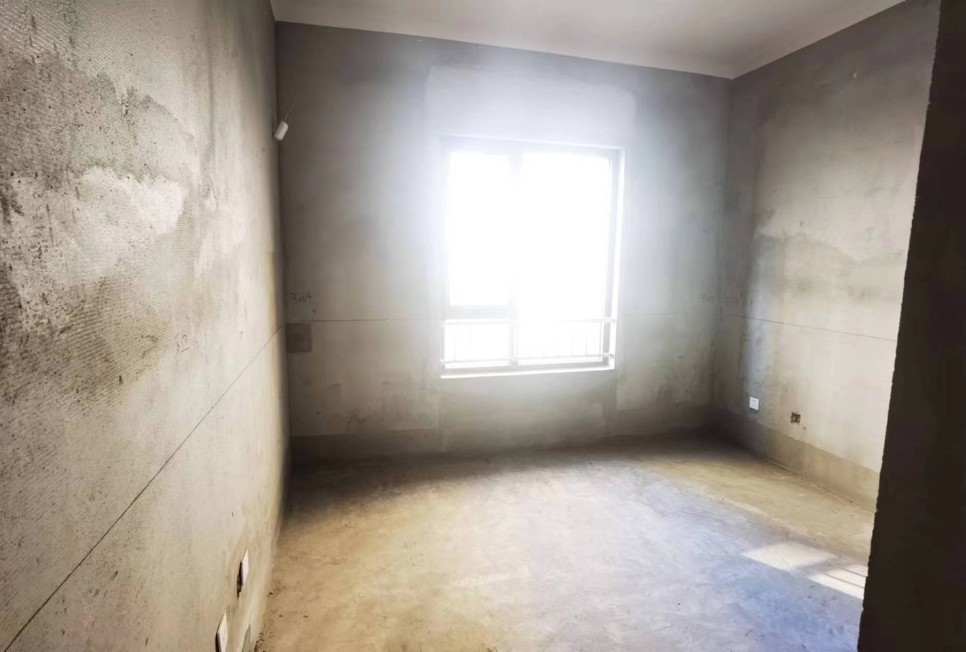 中兴兰溪荟 4室2厅3卫 133m&sup2;