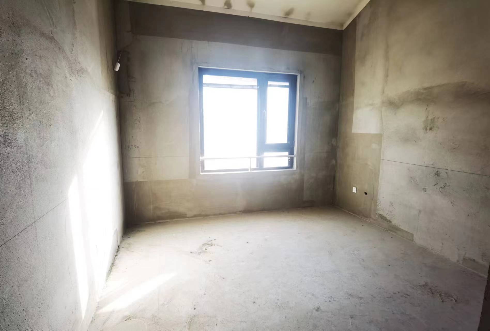 中兴兰溪荟 4室2厅3卫 133m&sup2;