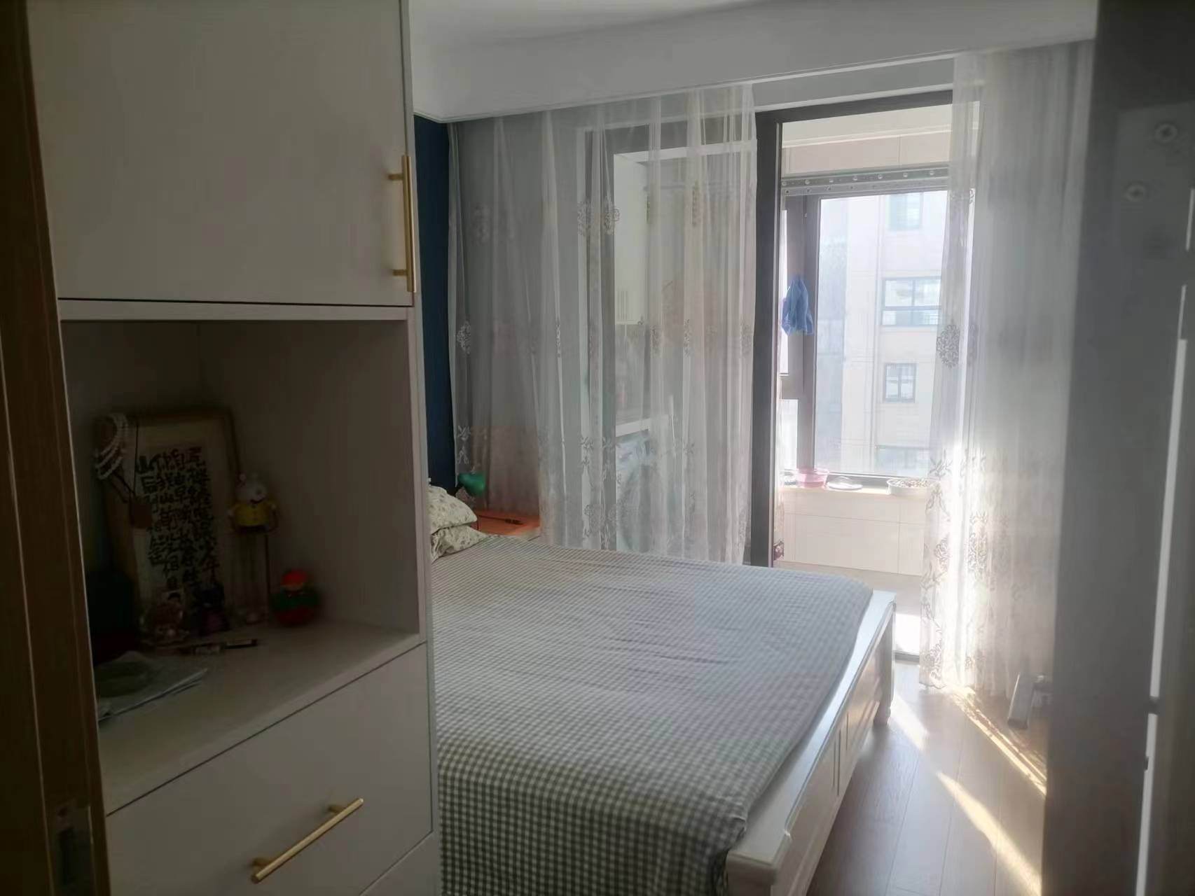 春风南岸东园 5室2厅2卫 143m&sup2;