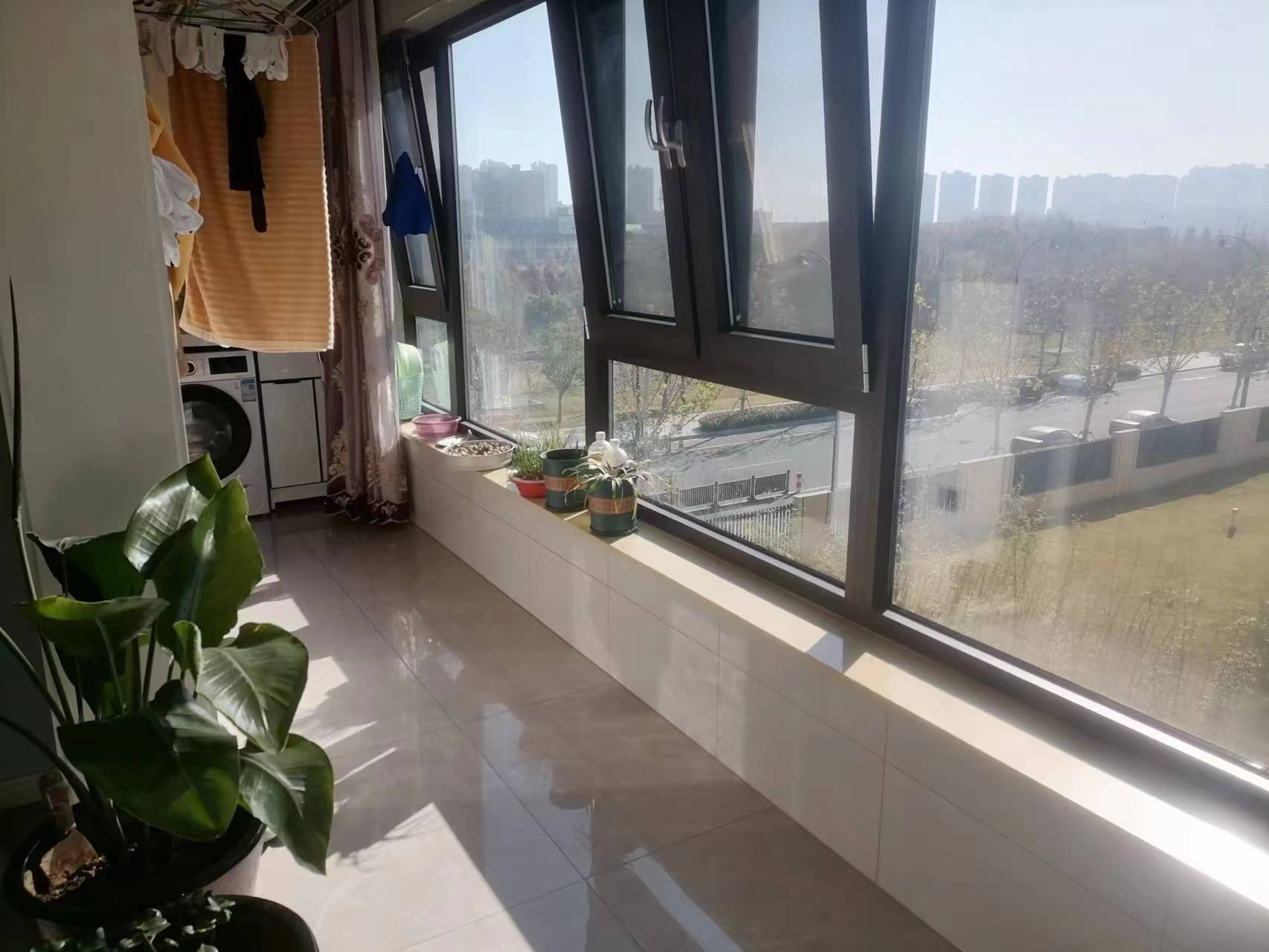 春风南岸东园 5室2厅2卫 143m&sup2;