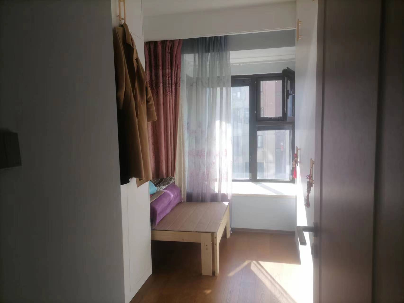春风南岸东园 5室2厅2卫 143m&sup2;