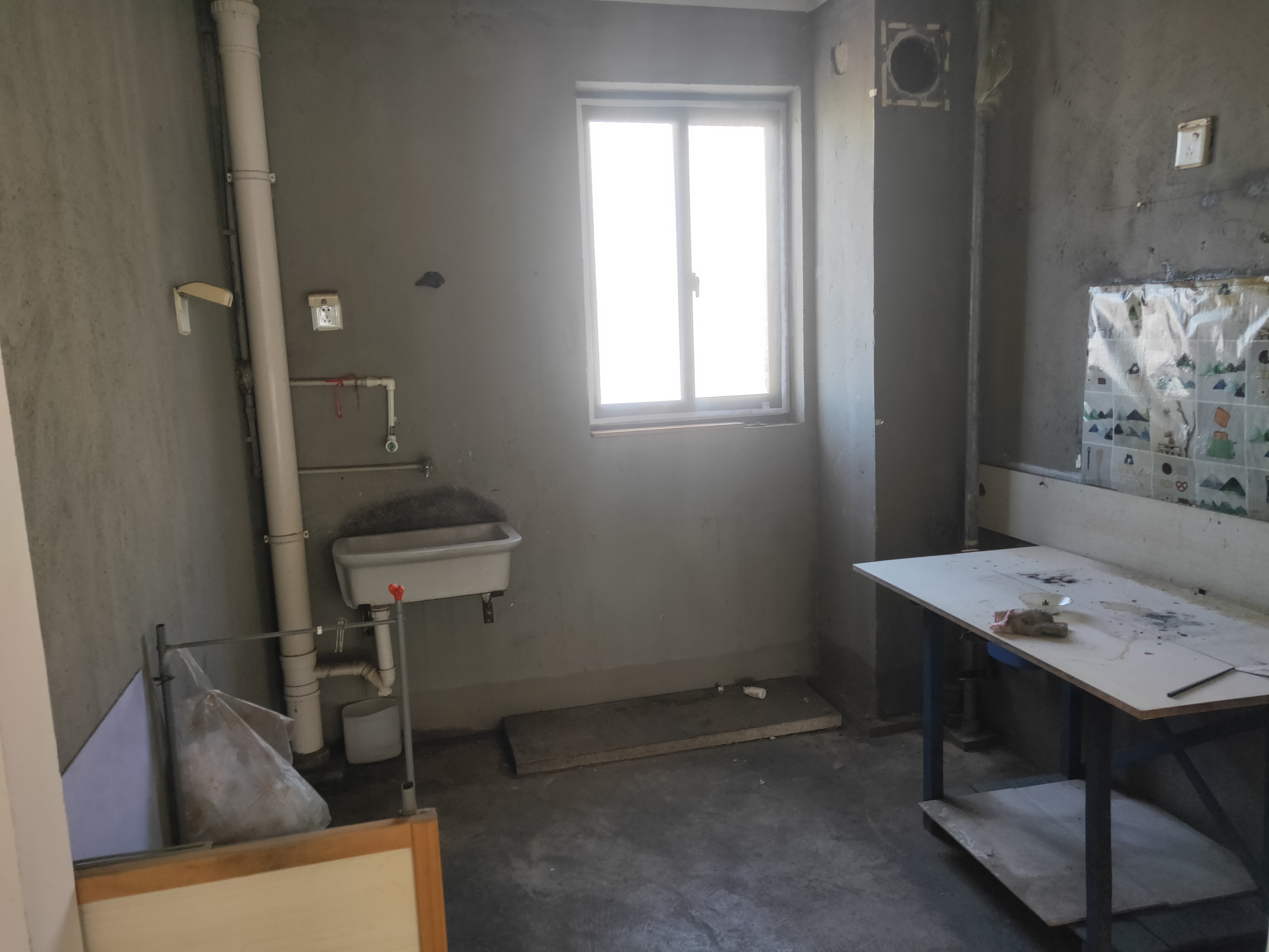 炜赋花苑 3室2厅1卫 128m&sup2;