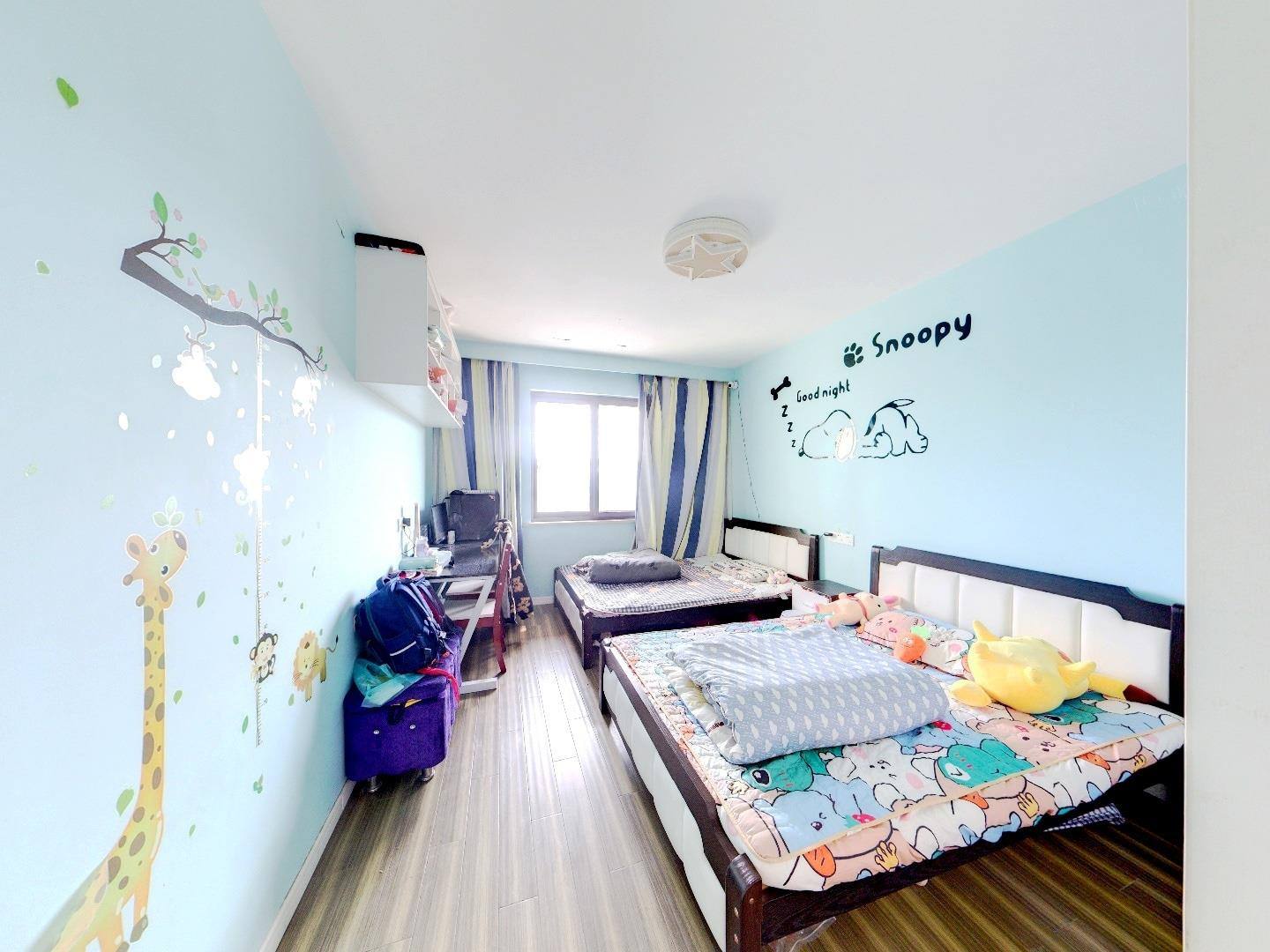 外滩小区 3室2厅1卫 101m&sup2;