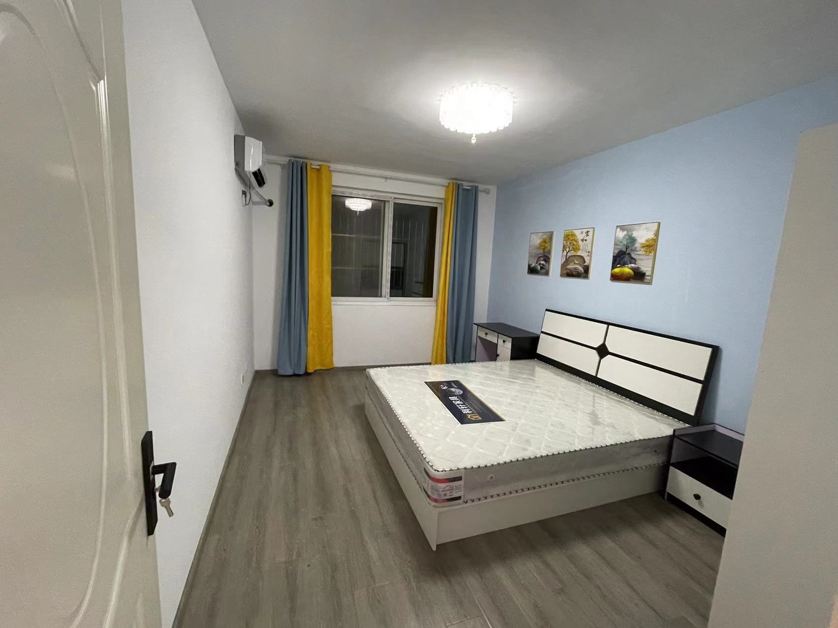 新港花苑西区 2室1厅1卫 86m&sup2;