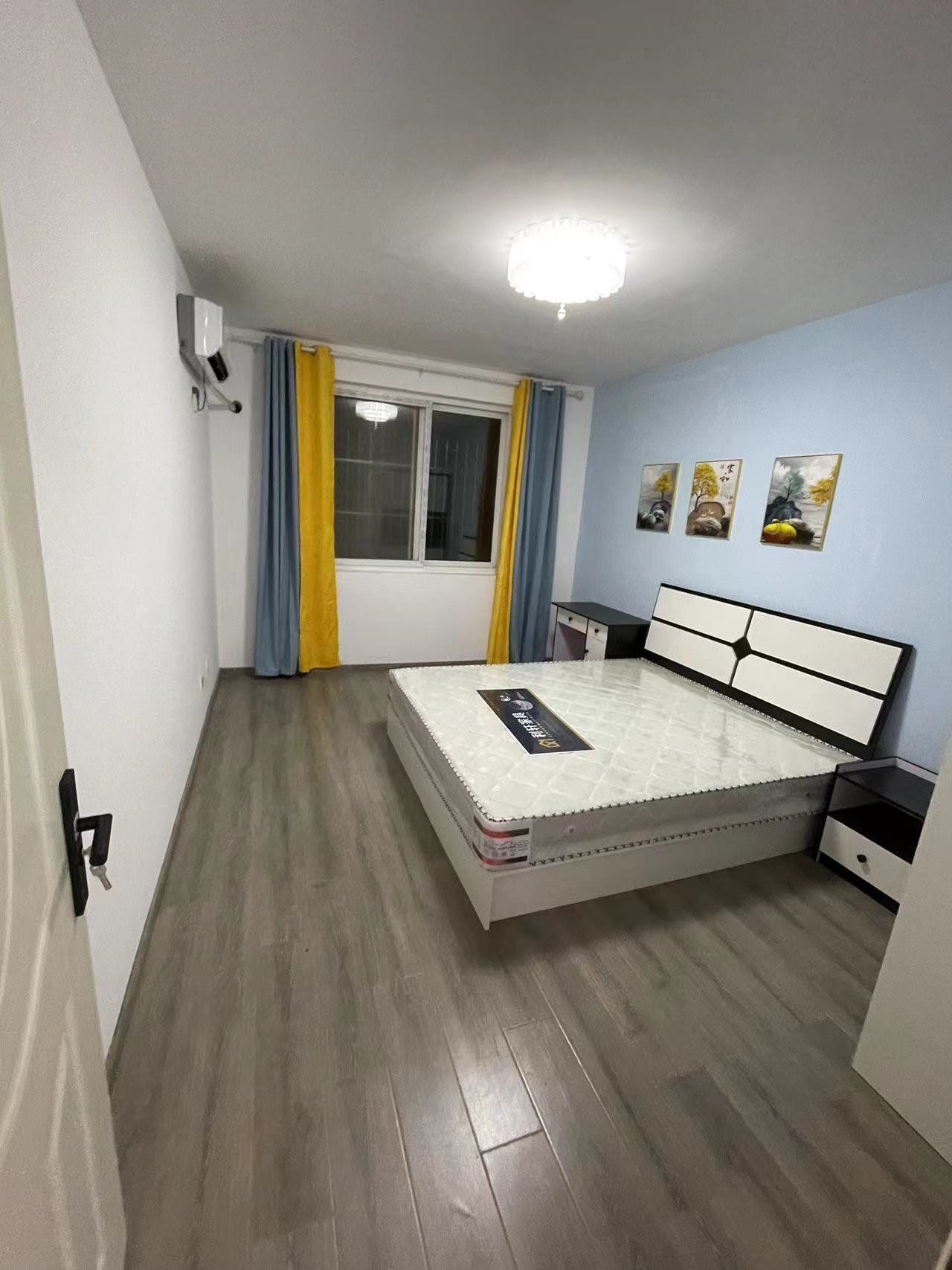 新港花苑西区 2室1厅1卫 86m&sup2;