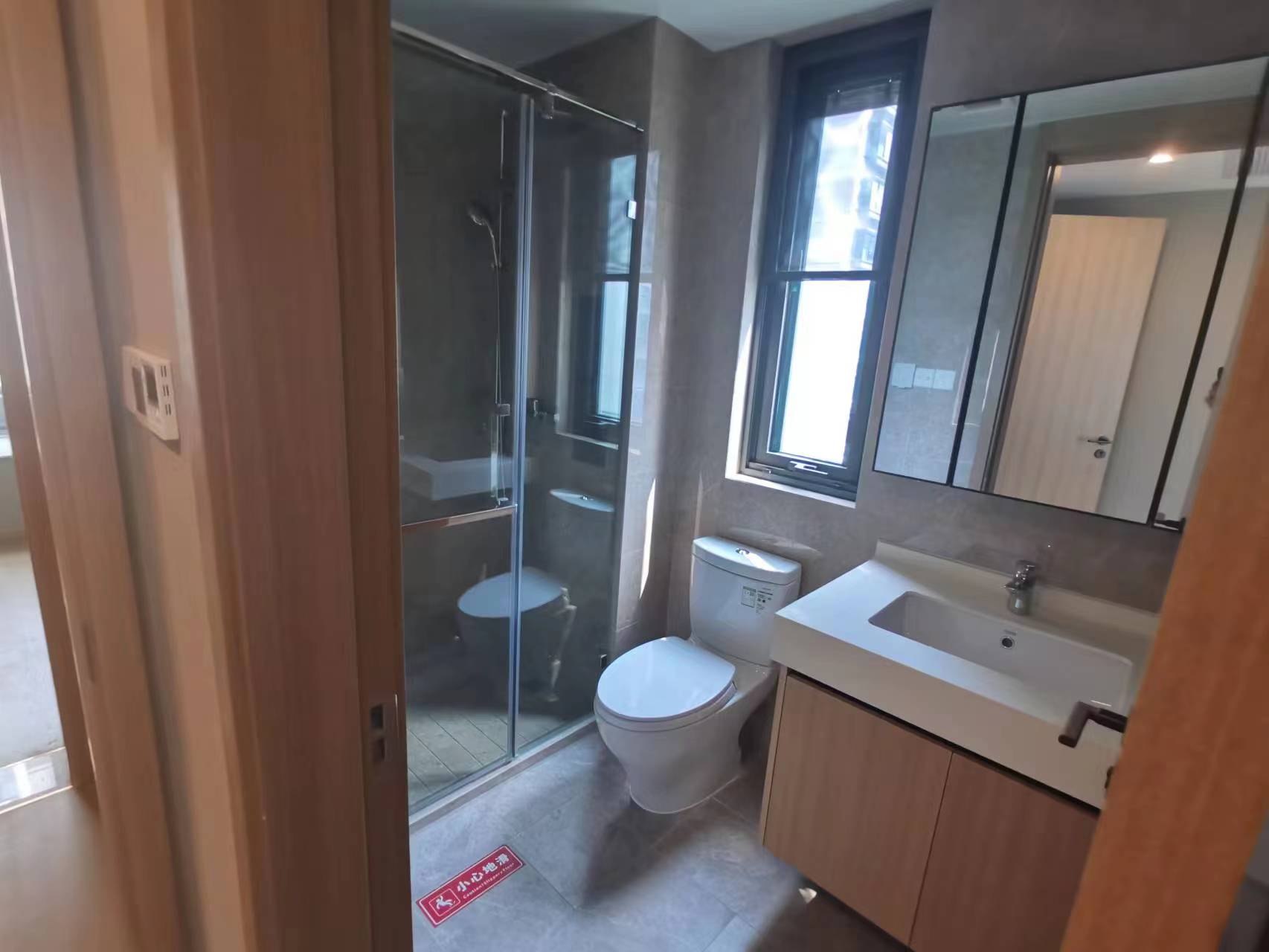 华润悦府 4室2厅2卫 125m&sup2;