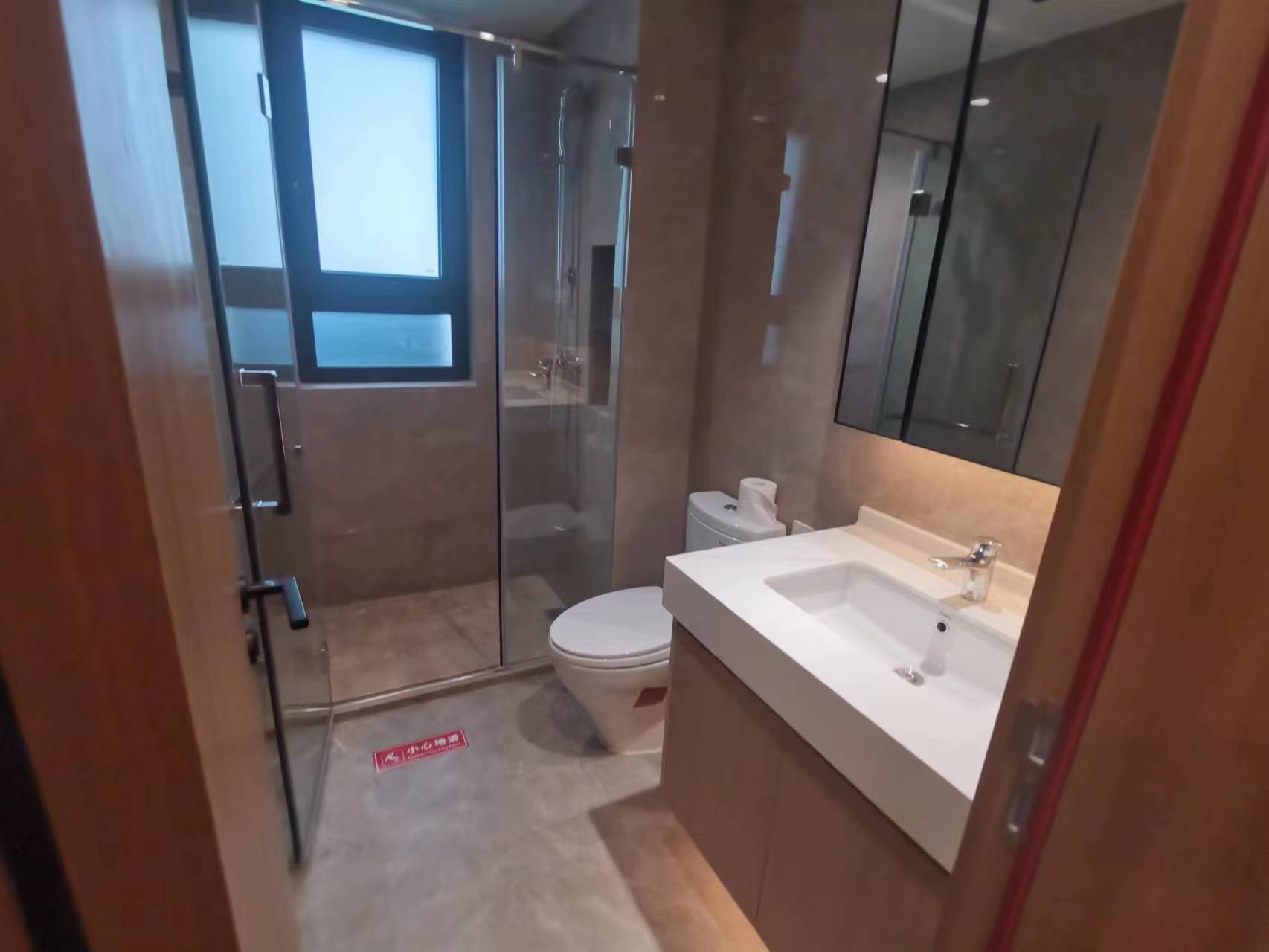 华润悦府 4室2厅2卫 125m&sup2;