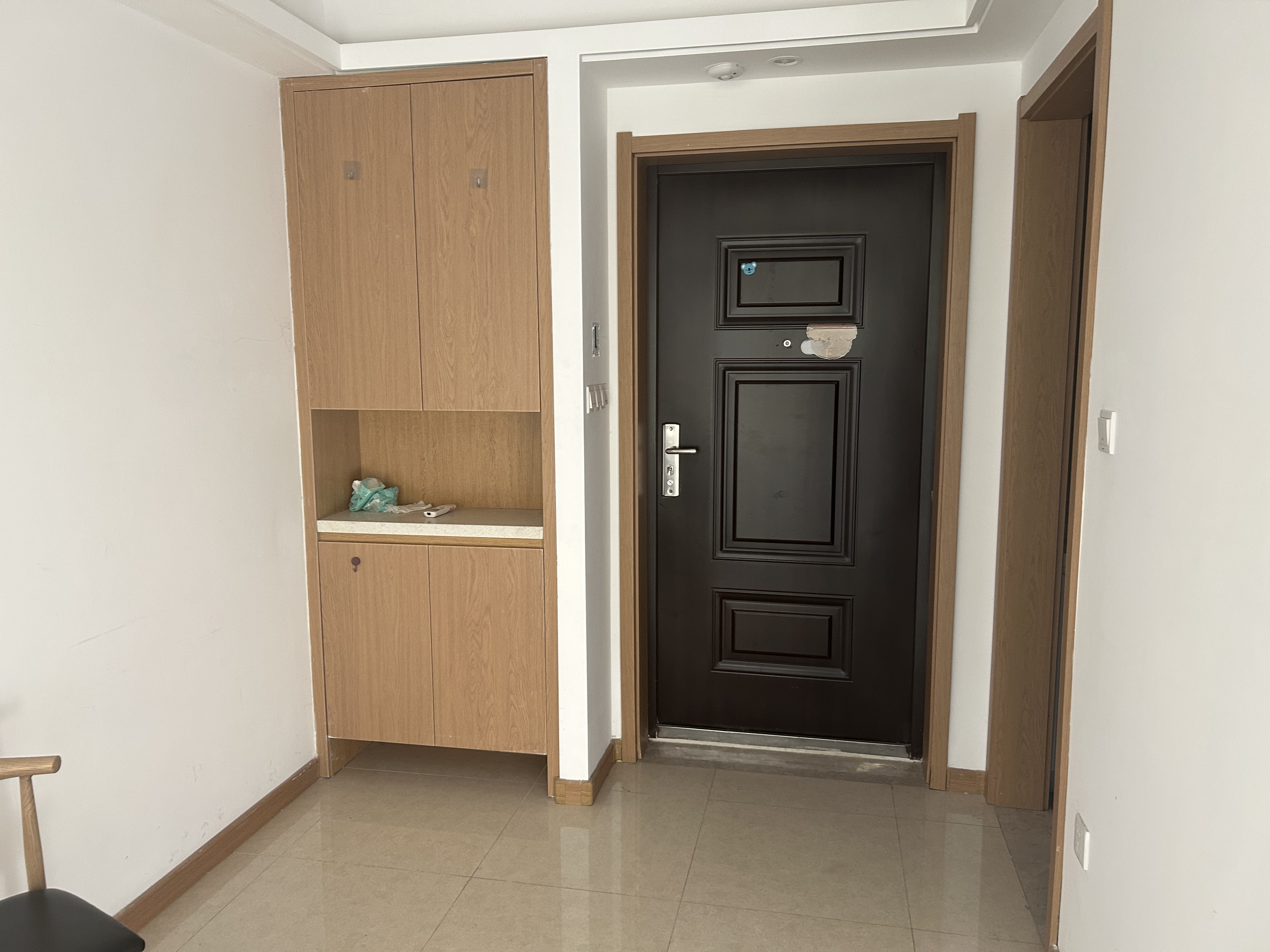 绿地新里城 3室2厅1卫 90m²