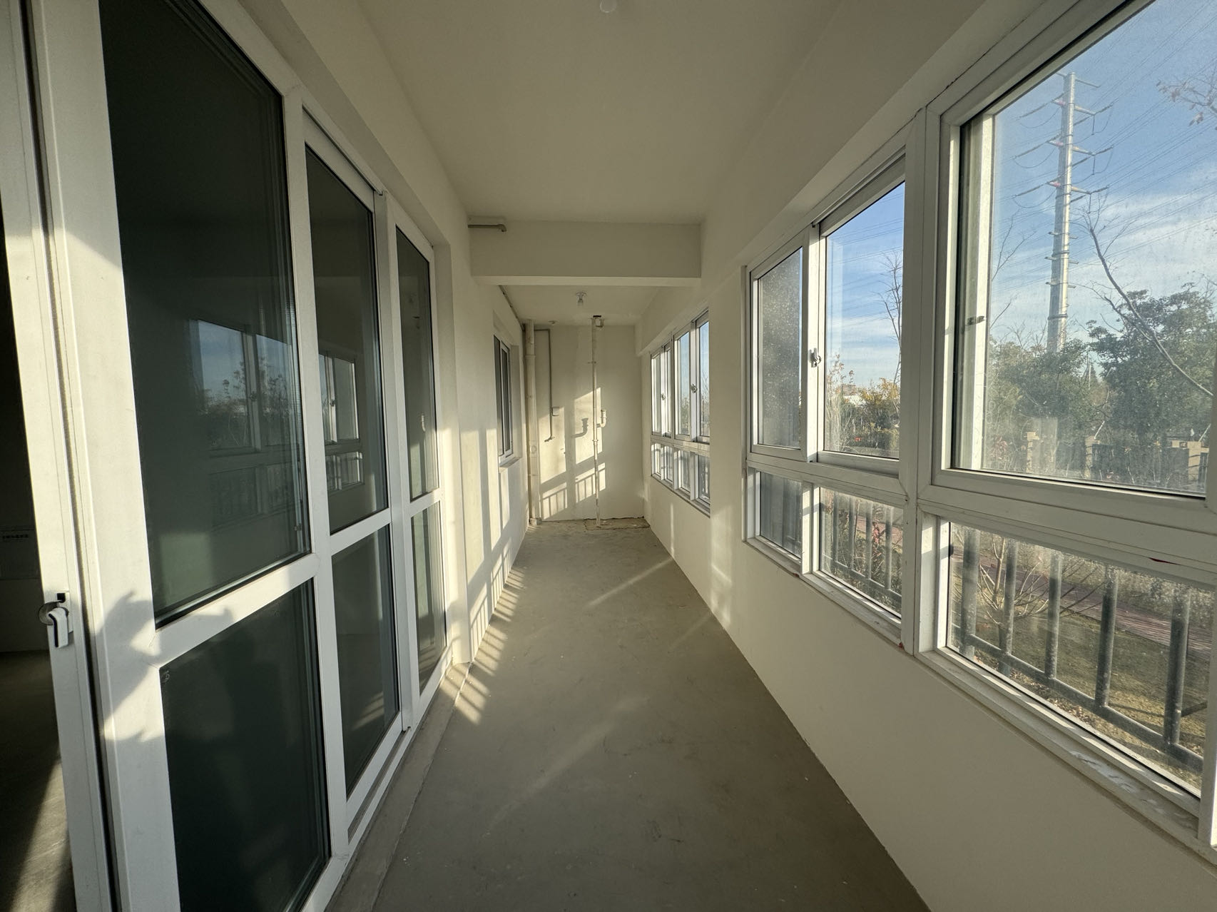 芦泾花苑 3室2厅2卫 149m&sup2;