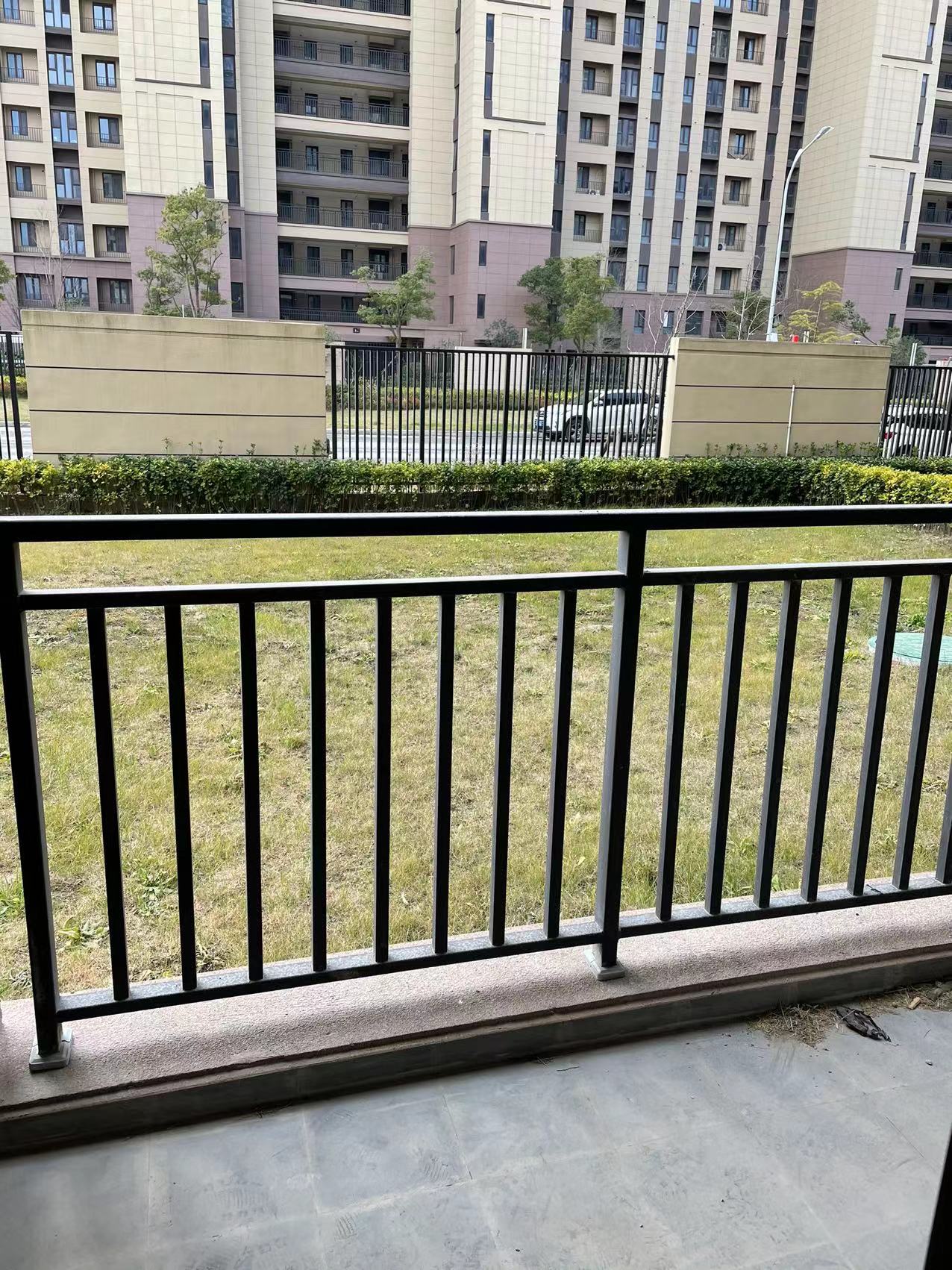 富力院士廷 4室2厅2卫 136m&sup2;