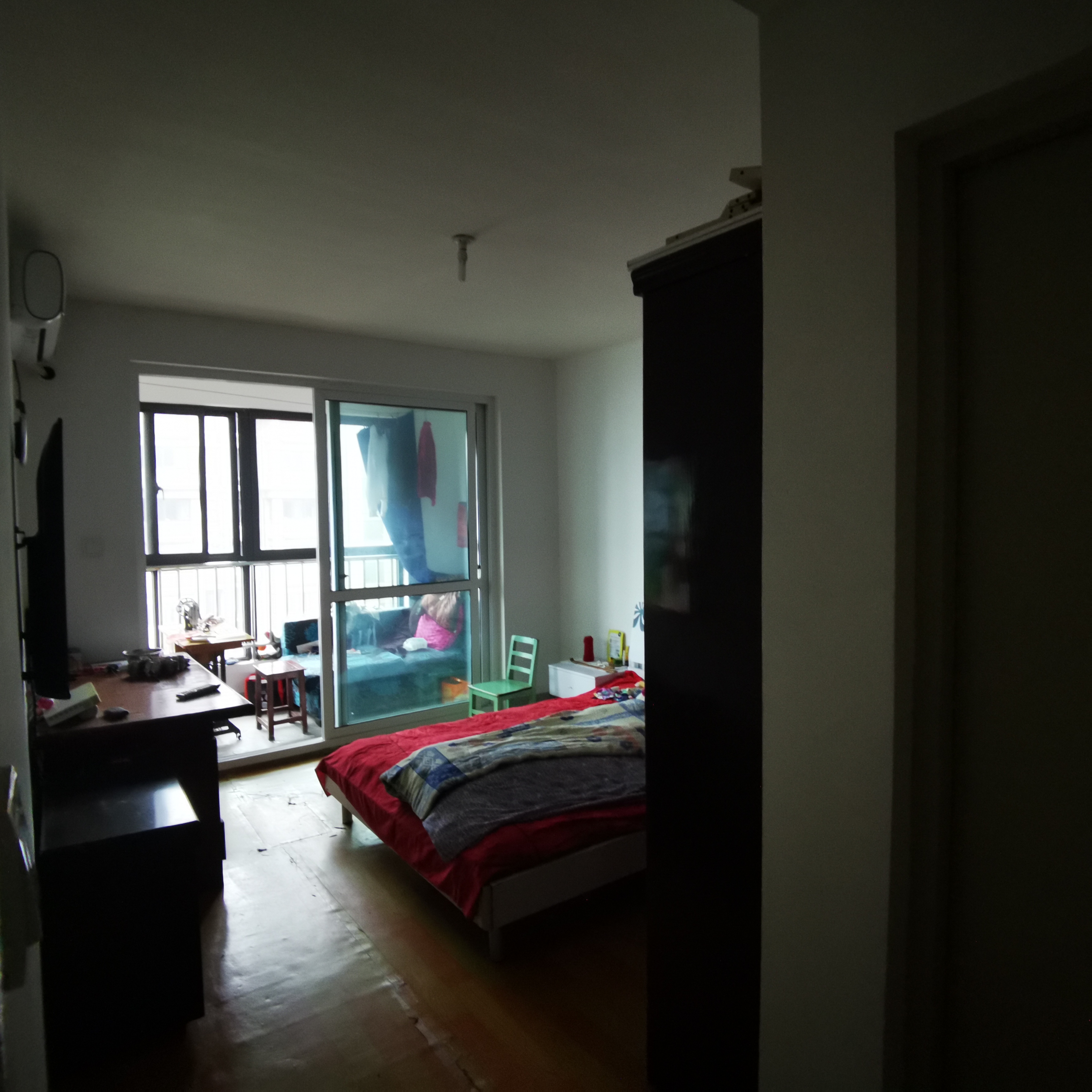 临江家园 3室2厅2卫 143.00m&sup2;