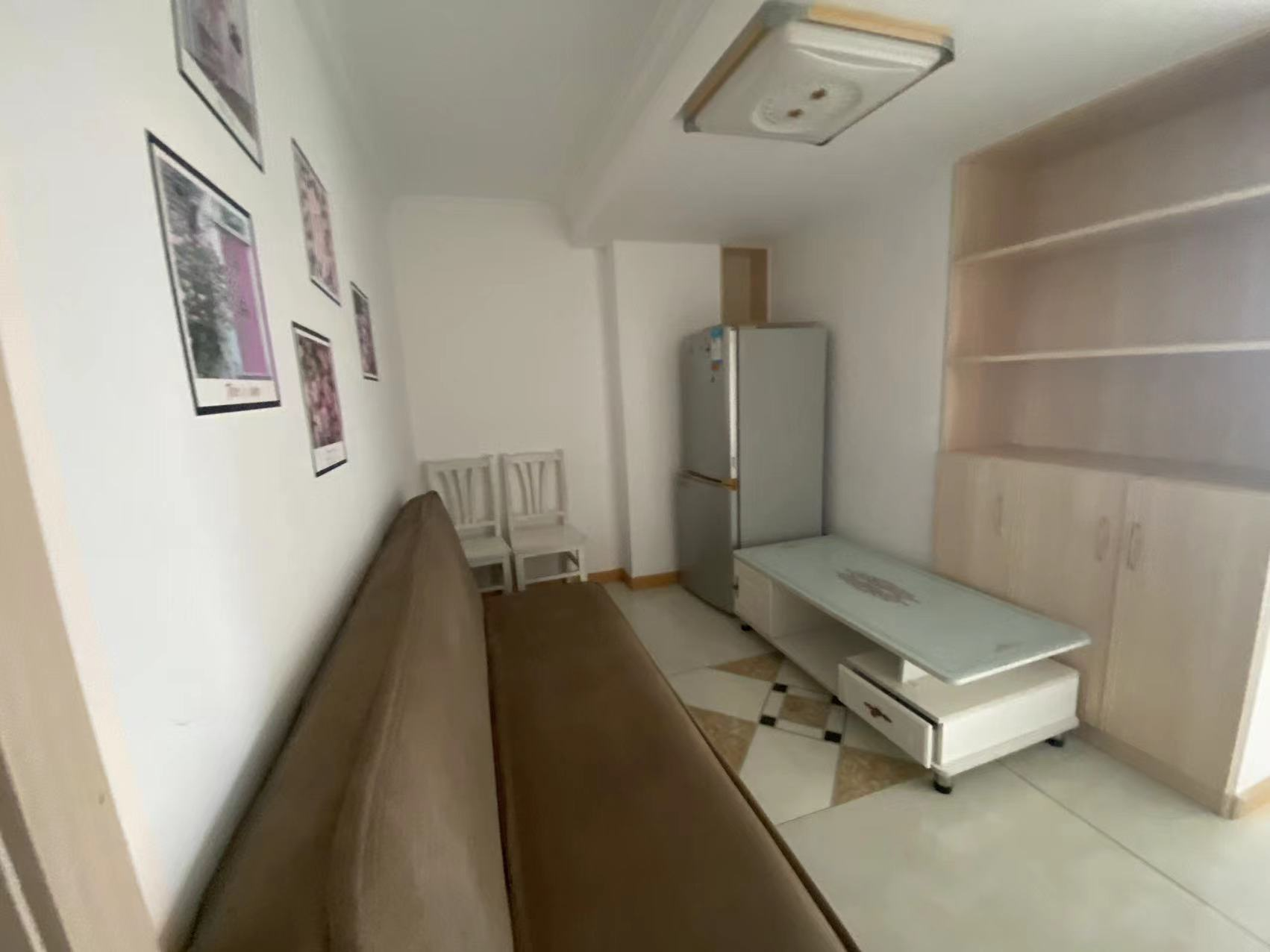 宏景大厦 3室1厅1卫 56.3m&sup2;