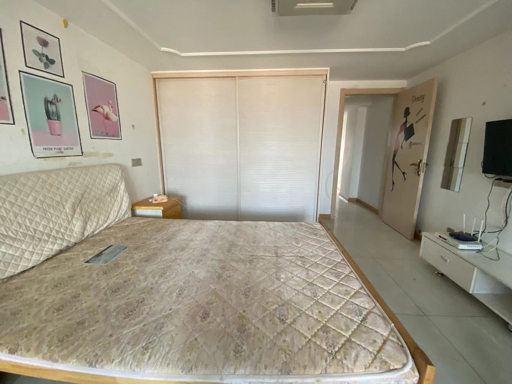 宏景大厦 3室1厅1卫 56.3m&sup2;