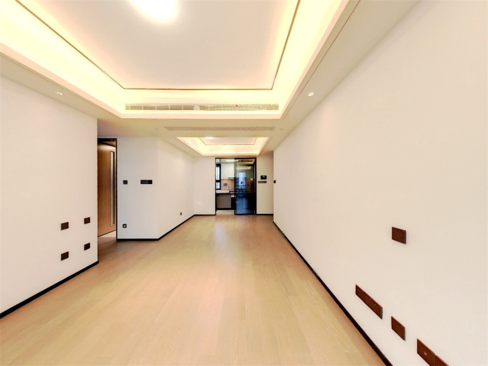 滨江道静园 3室2厅2卫 117m²