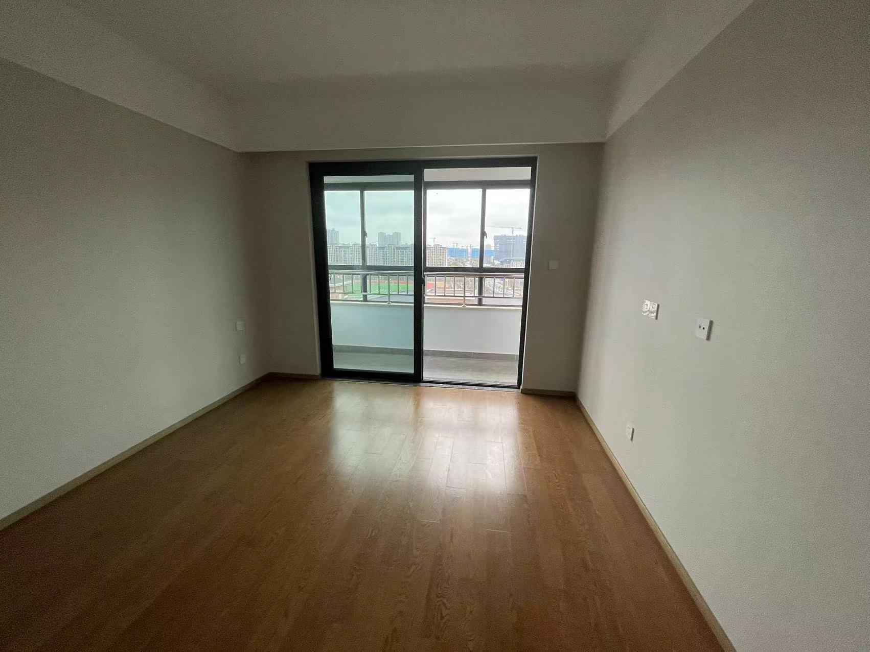 万濠禧园 3室2厅1卫 98.00m&sup2;