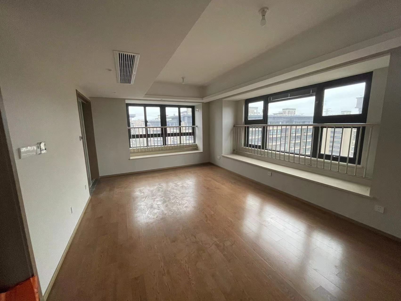 万濠禧园 3室2厅1卫 98.00m&sup2;