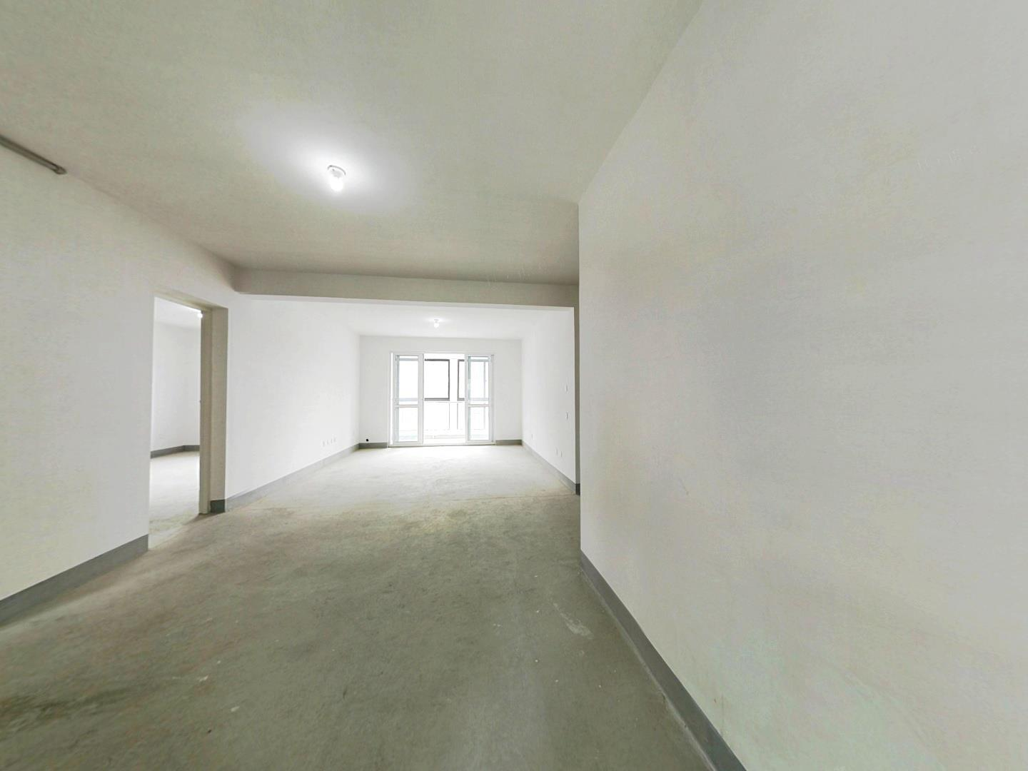 红星嘉苑 3室2厅2卫 139.00m&sup2;