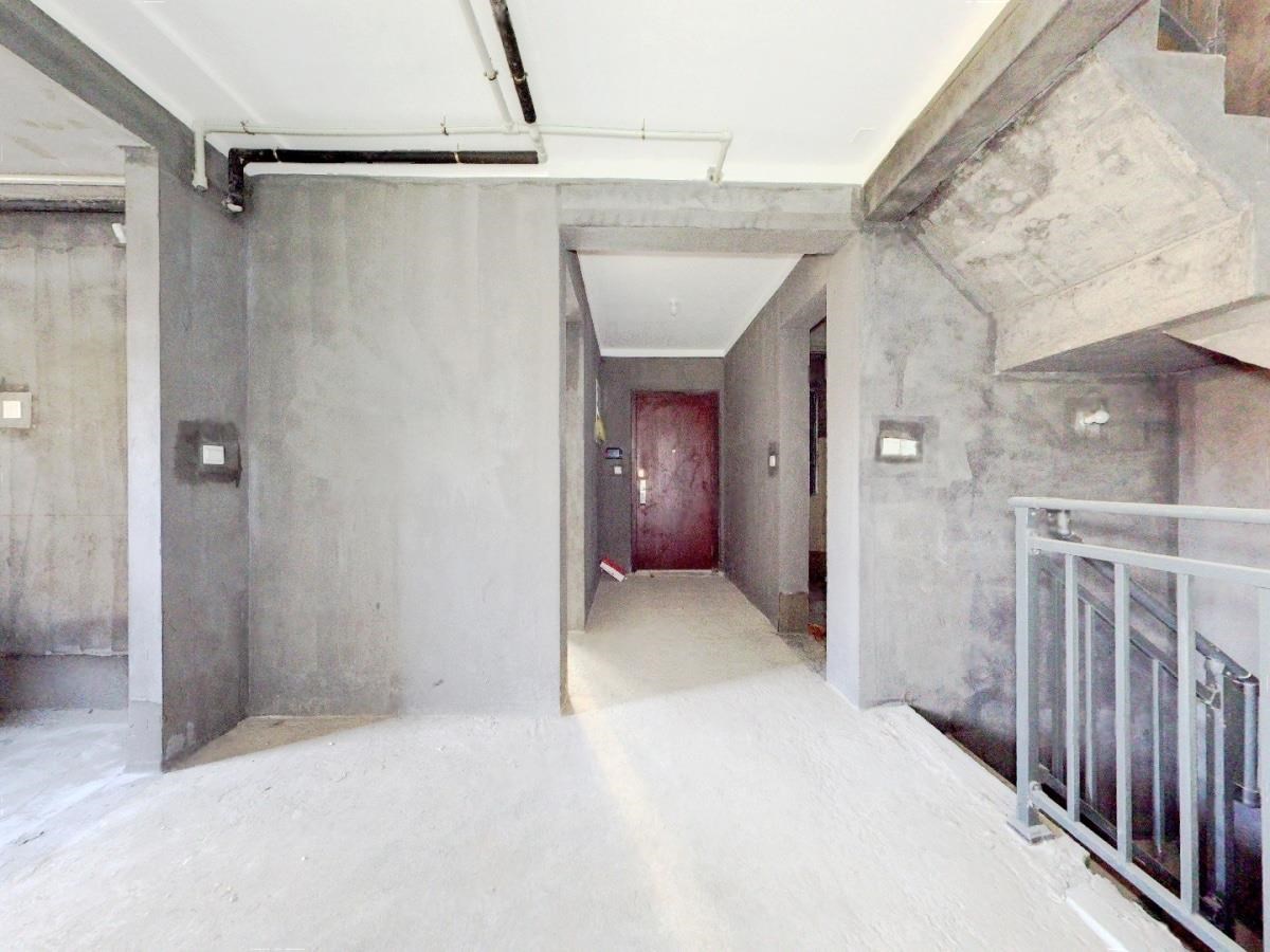 万科翡翠东第 3室2厅3卫 230.27m&sup2;