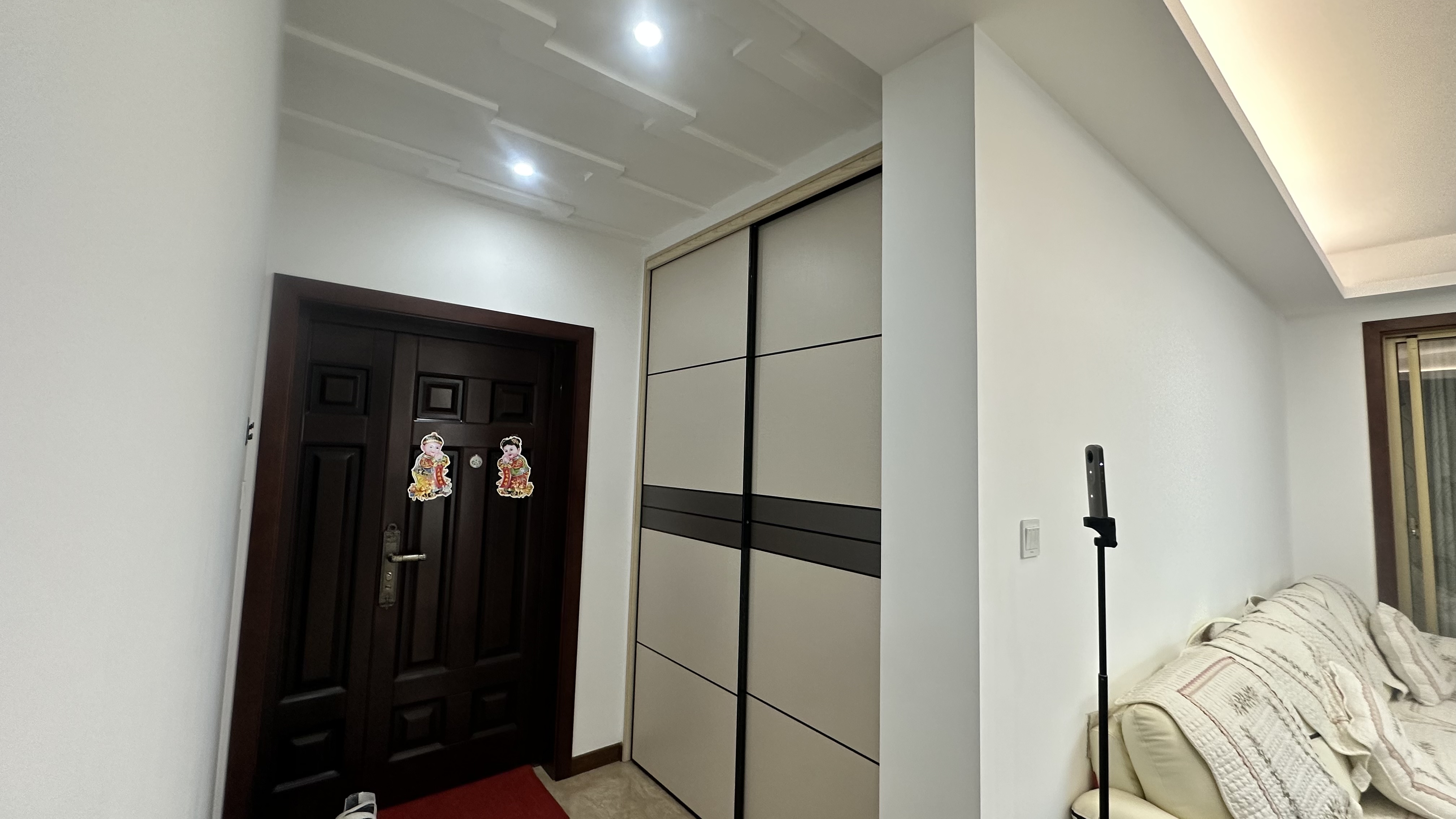 尚海湾 2室2厅1卫 105m&sup2;