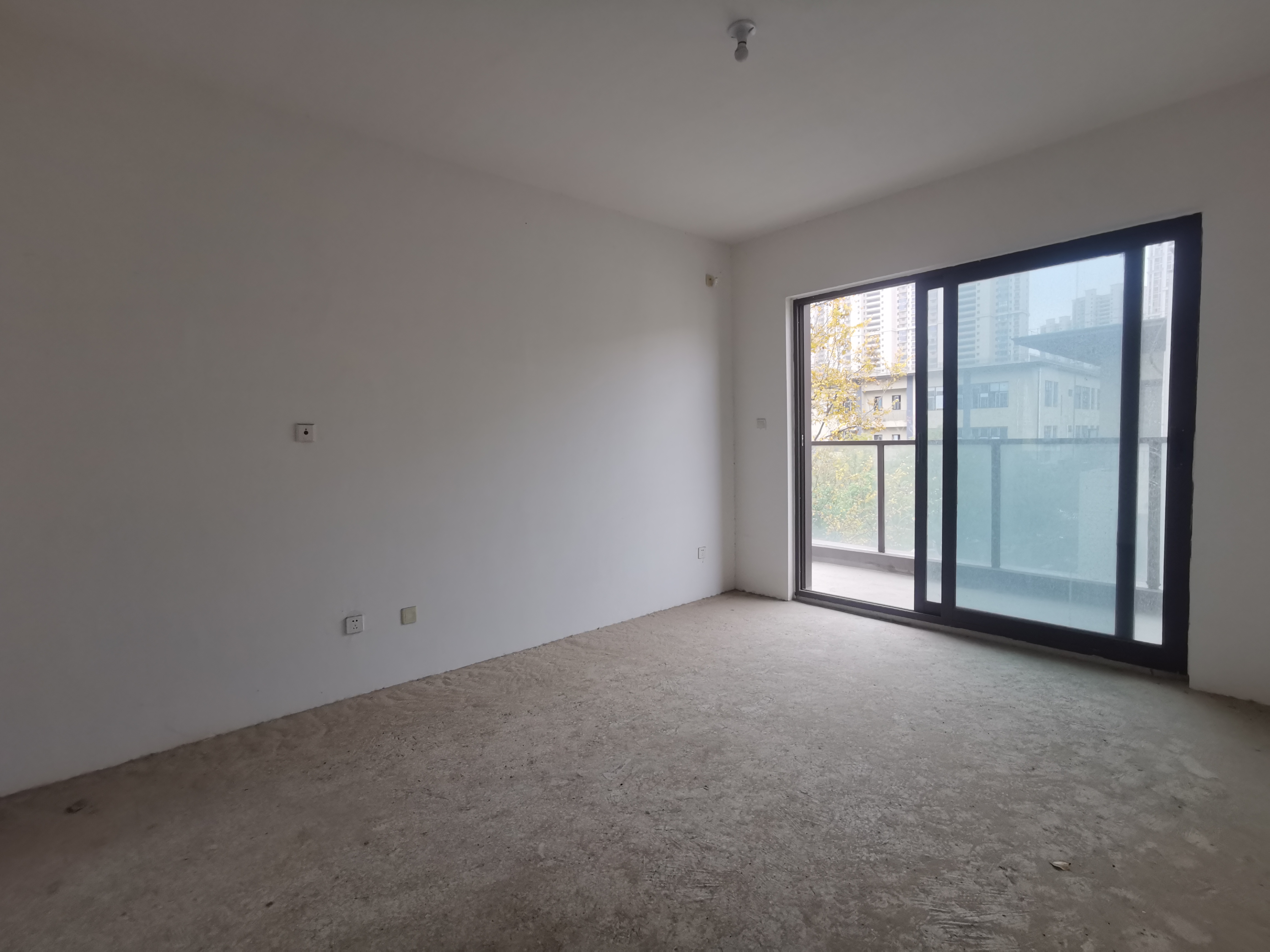 云樾东方 4室2厅3卫 200m&sup2;