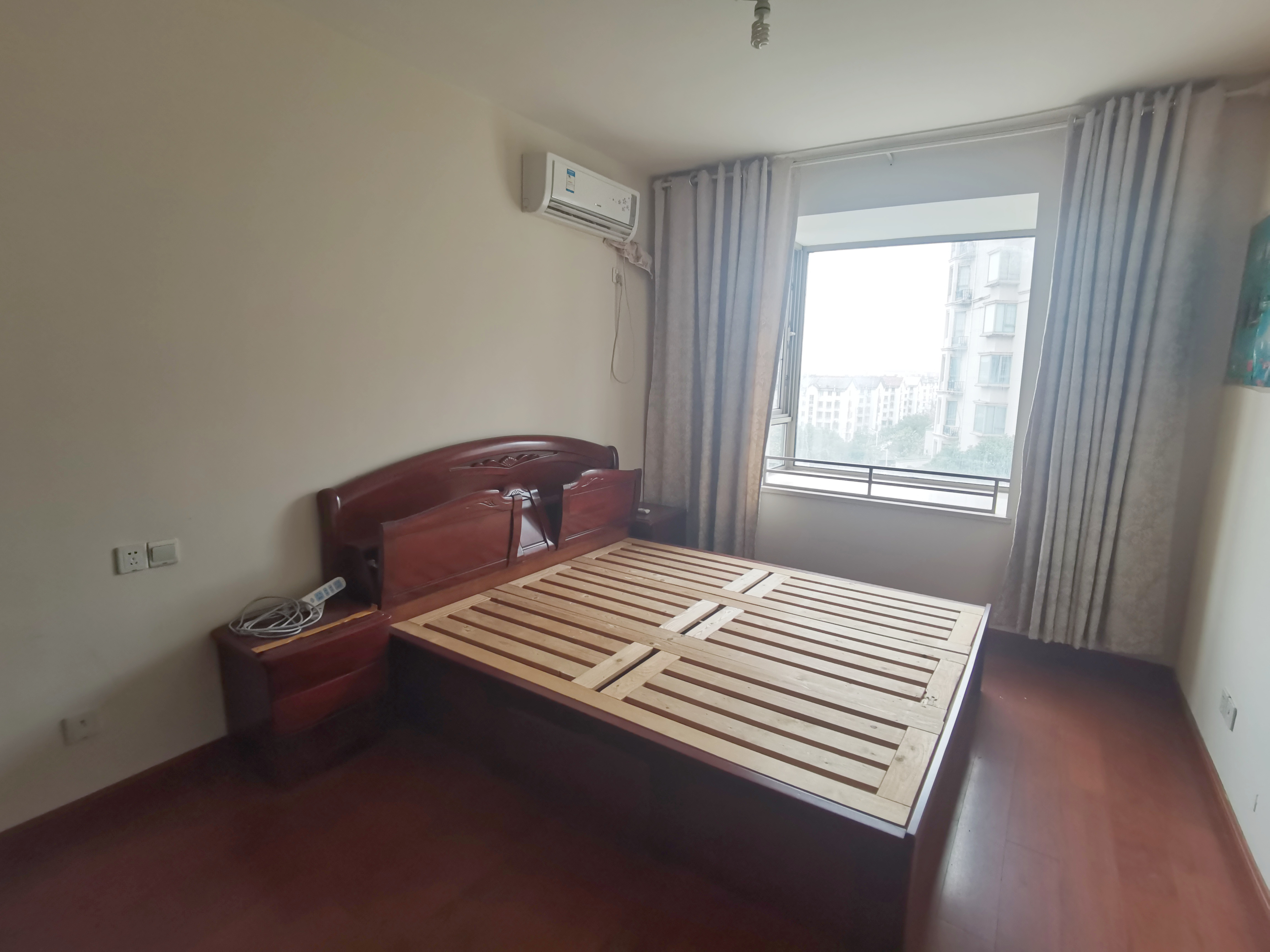 优山美地花园北区 3室2厅2卫 139.59m&sup2;