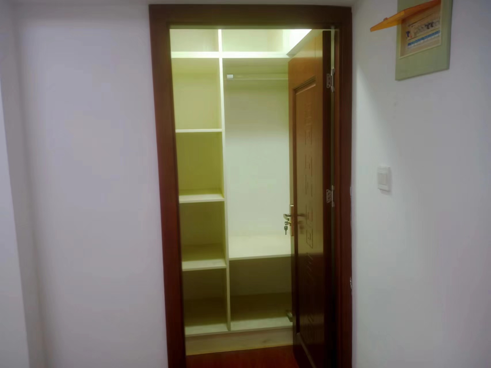 天空之城 2室2厅2卫 80m&sup2;