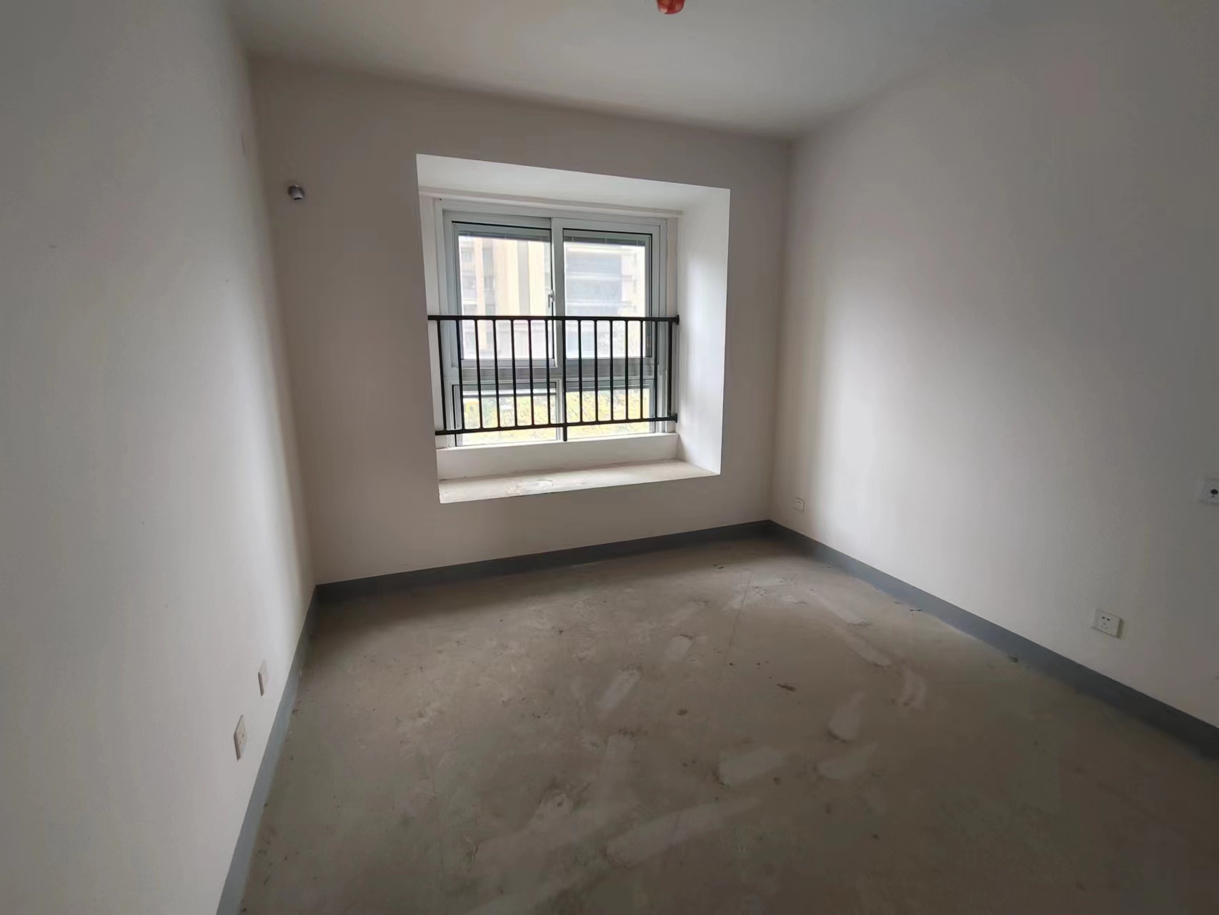 新城香溢紫郡 3室2厅1卫 96.00m&sup2;