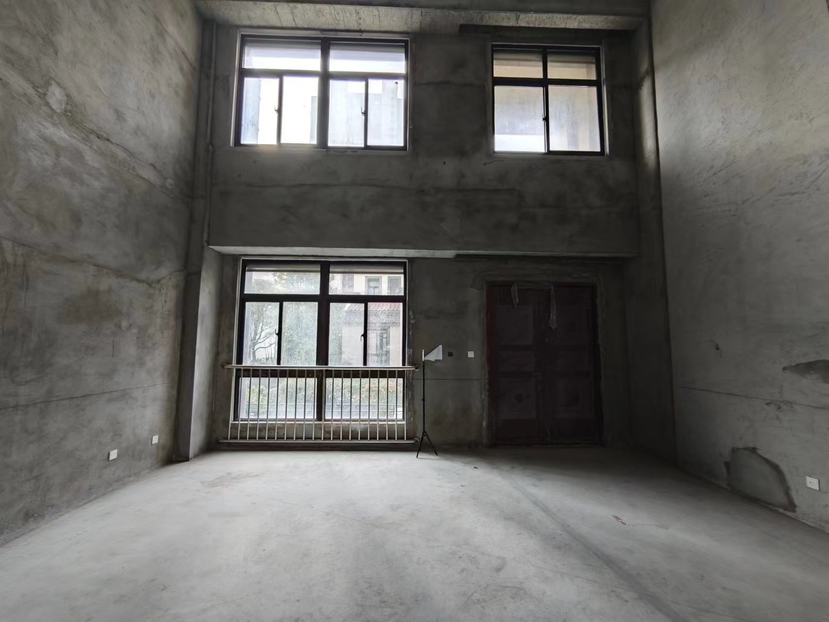正泰江岸水苑 2室2厅3卫 146.00m&sup2;