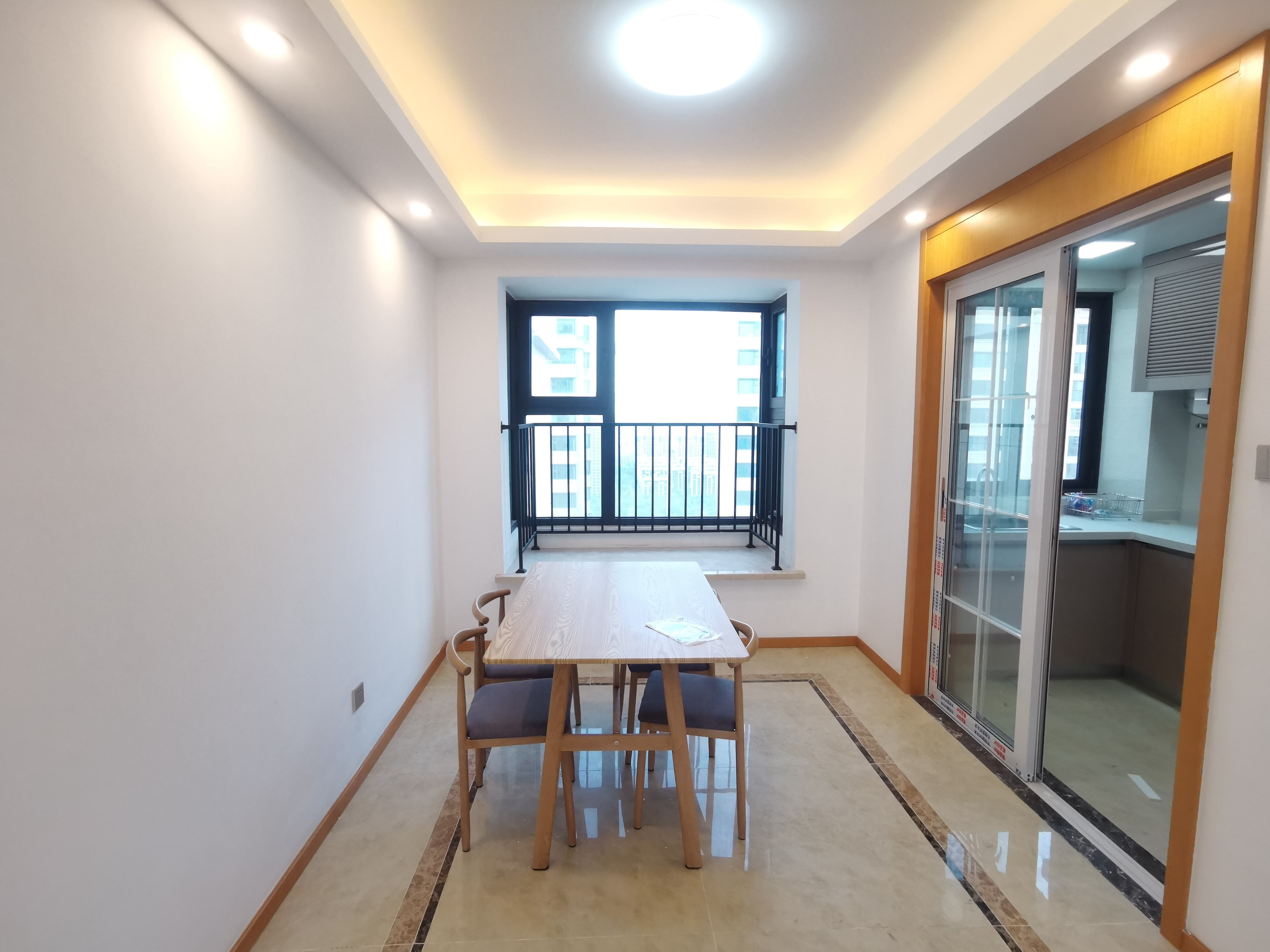 中南熙悦(南通经济技术开发区) 4室2厅2卫 135m&sup2;