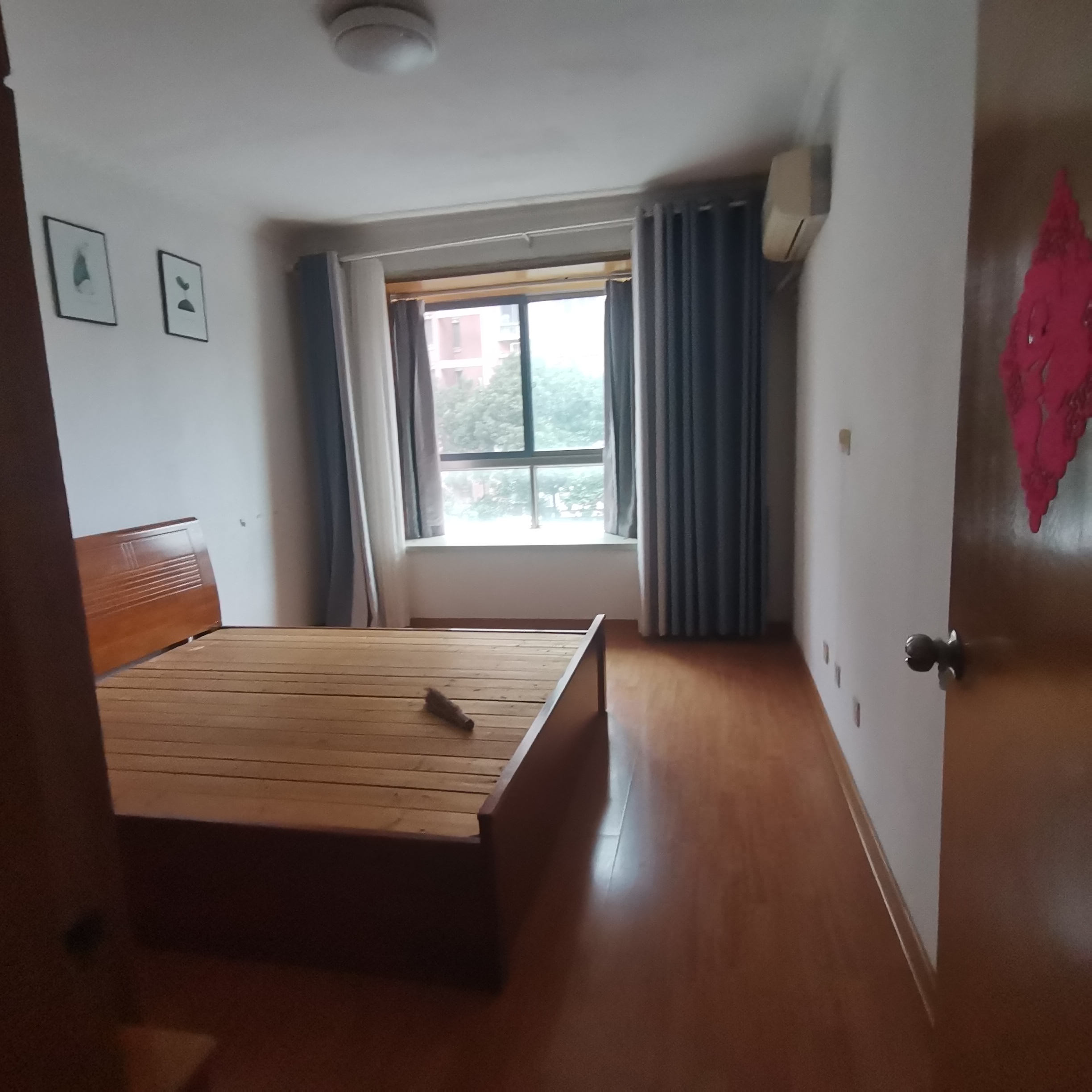 濠滨花园 2室1厅1卫 90m&sup2;