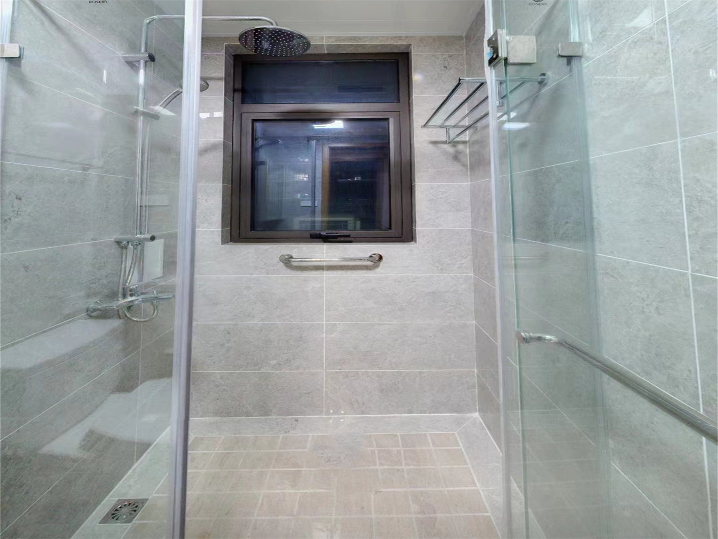 远创樽樾 4室2厅3卫 155.00m&sup2;