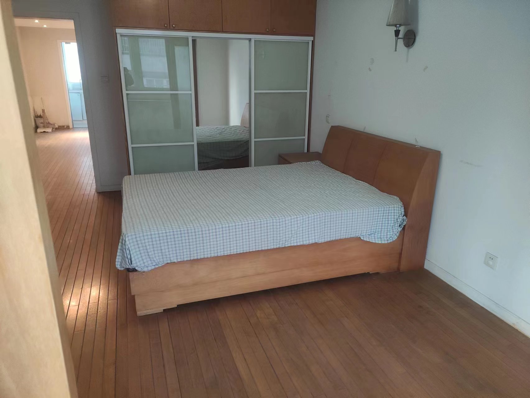 学田苑 3室1厅1卫 95m&sup2;