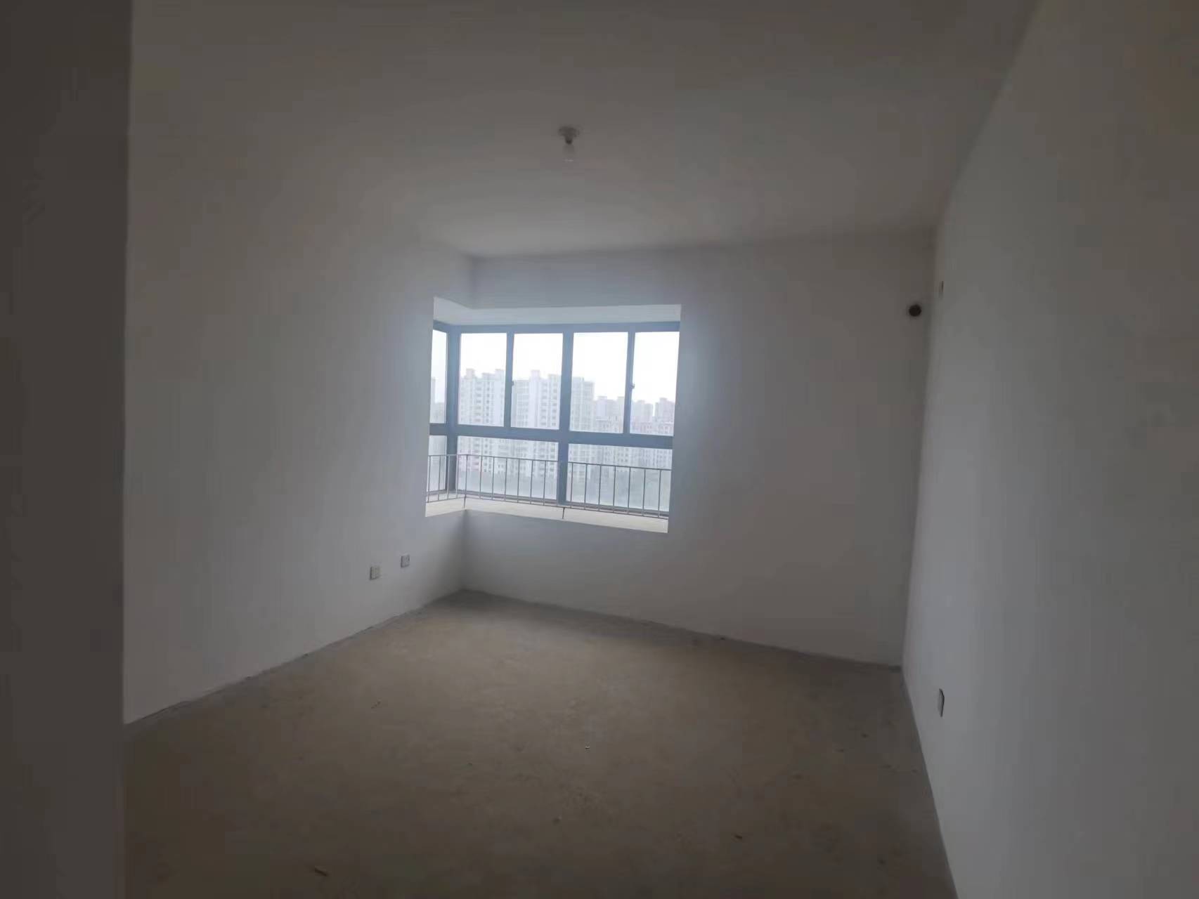 翰铂府北区 4室2厅2卫 142m&sup2;