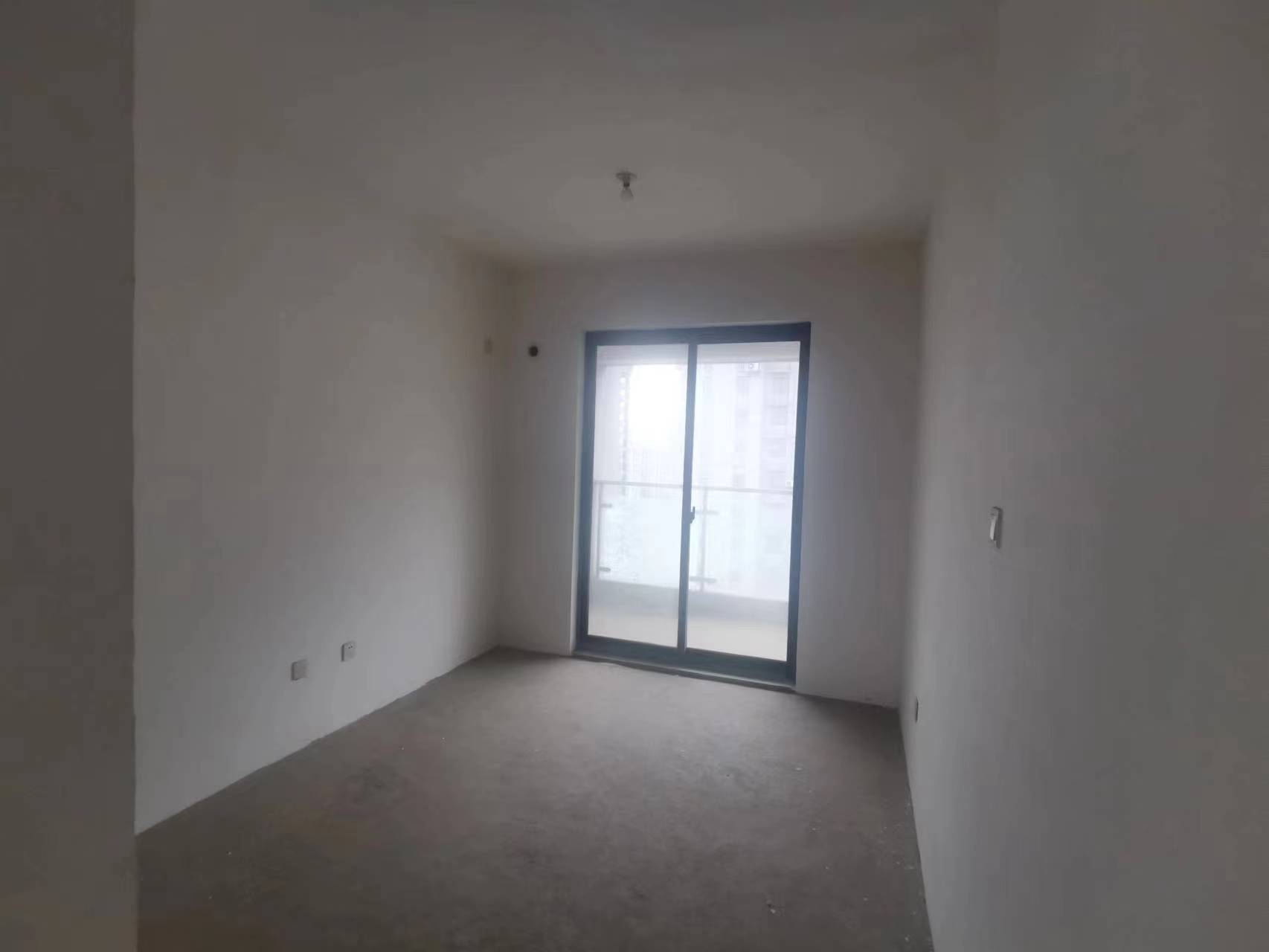 翰铂府北区 4室2厅2卫 142m&sup2;