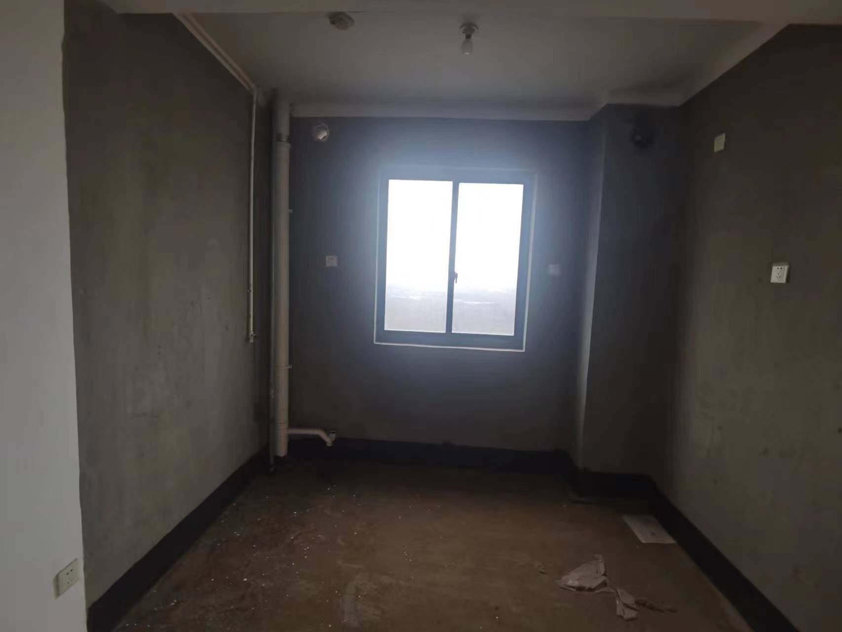 翰铂府北区 4室2厅2卫 142m&sup2;