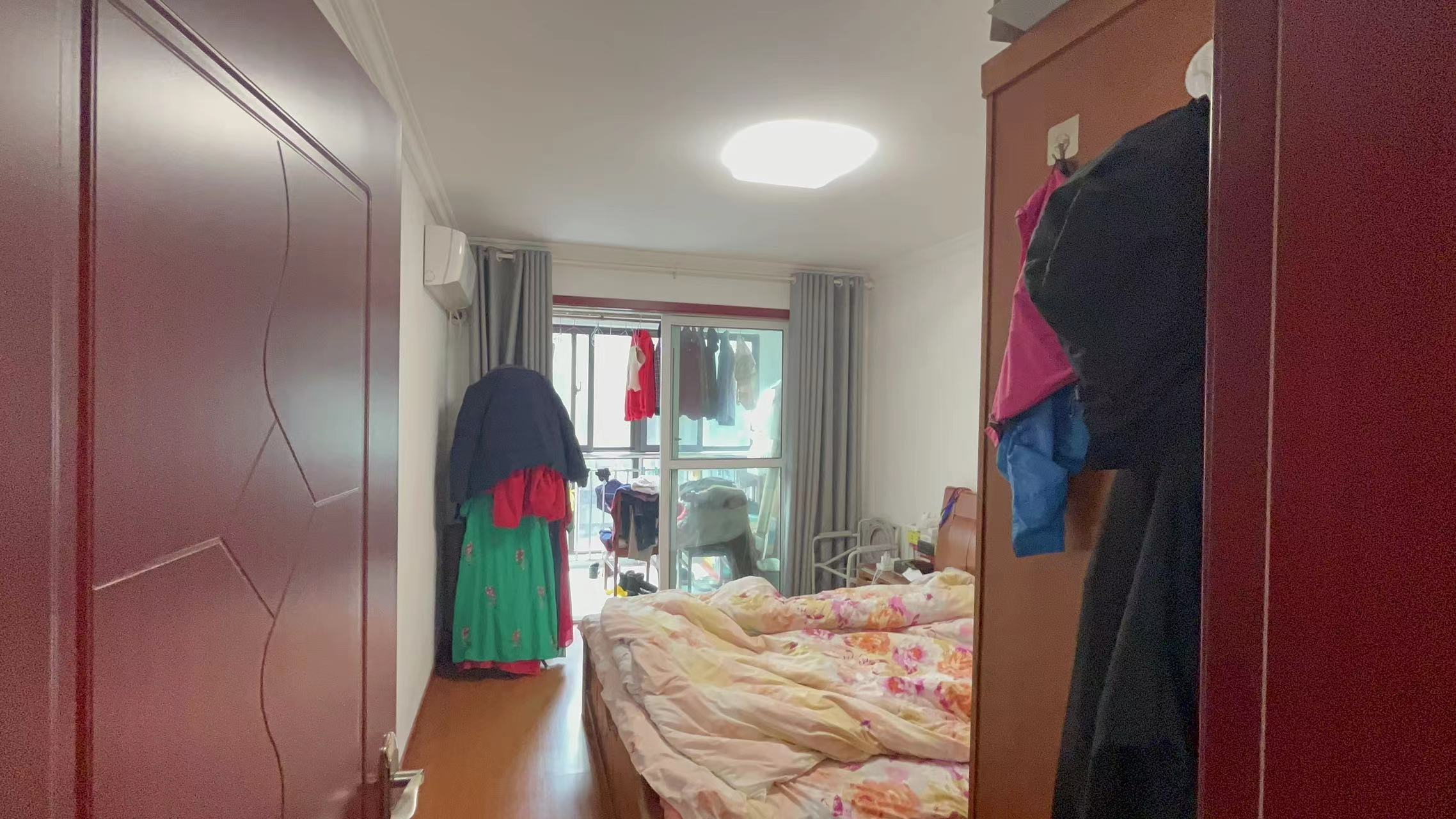 外滩花苑 2室2厅1卫 96m&sup2;