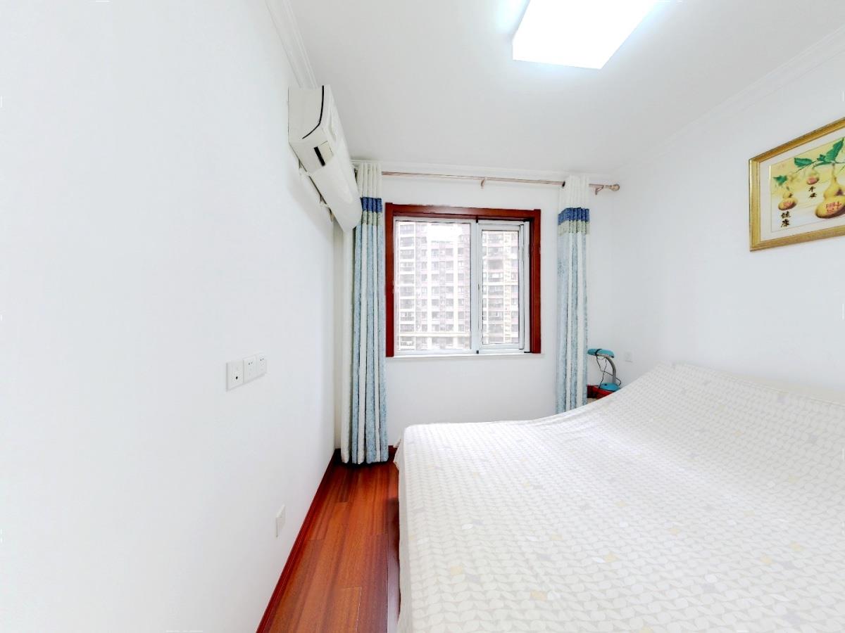 中海碧林湾 3室2厅1卫 110.78m&sup2;