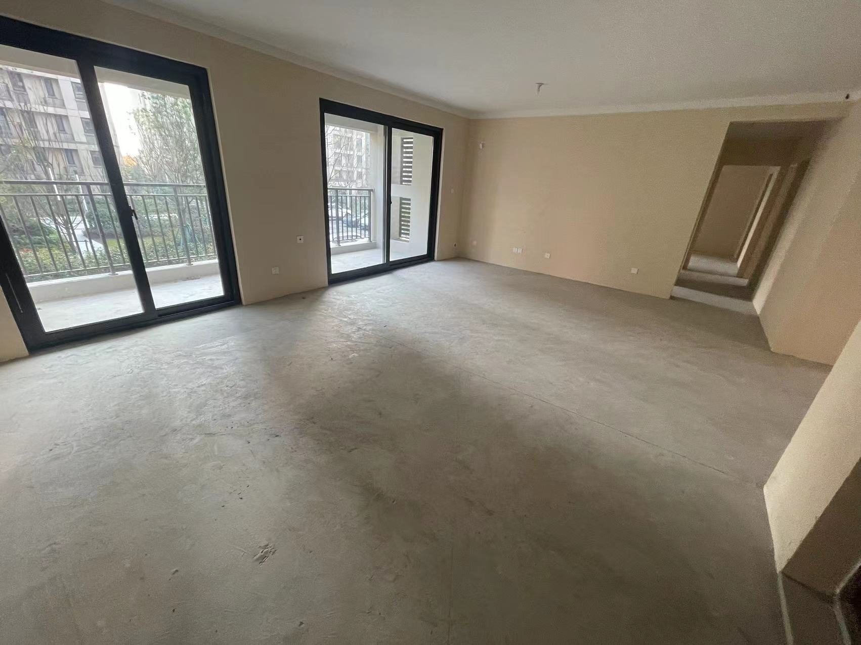 绿地江海图 4室2厅2卫 145.00m&sup2;