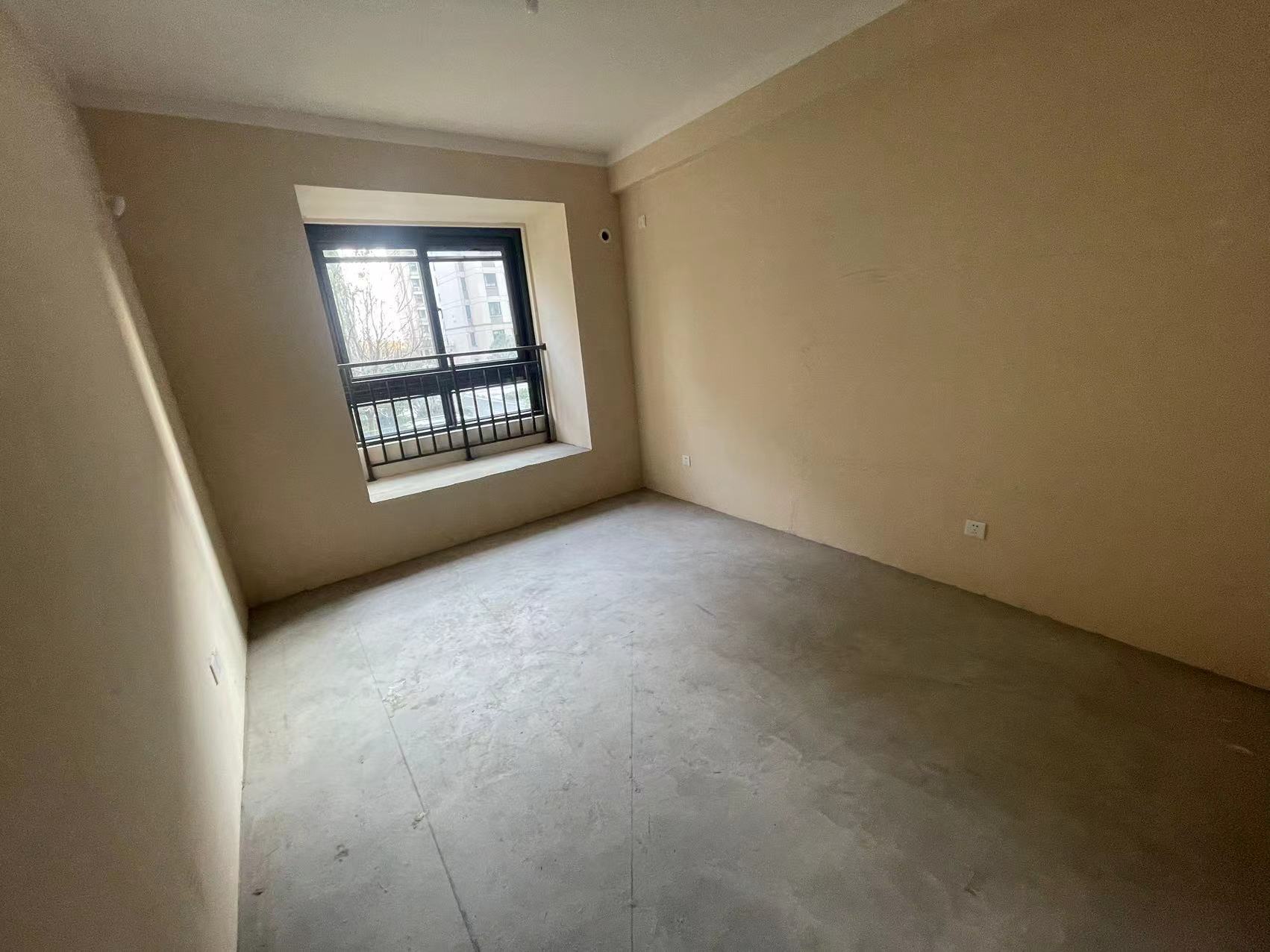 绿地江海图 4室2厅2卫 145.00m&sup2;
