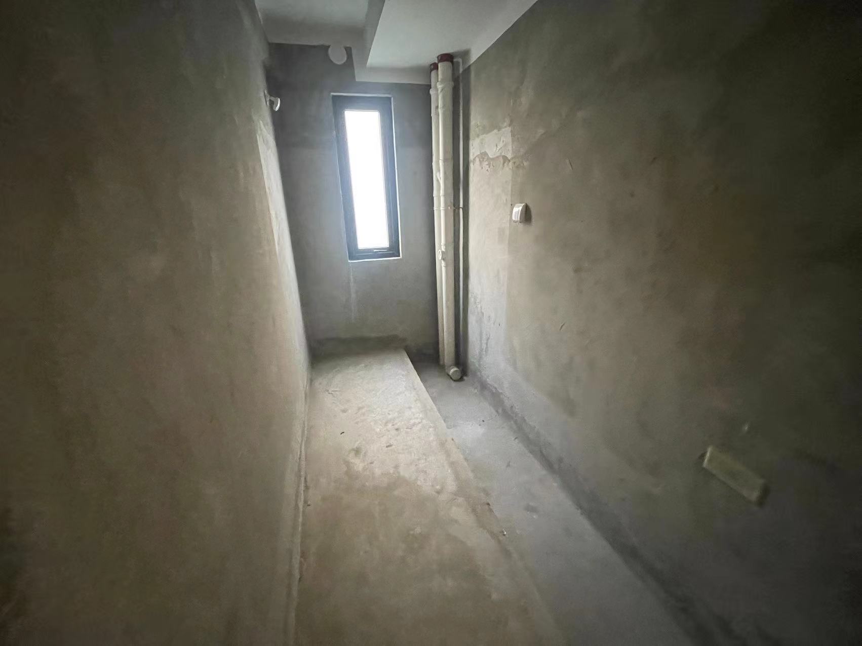 绿地江海图 4室2厅2卫 145.00m&sup2;