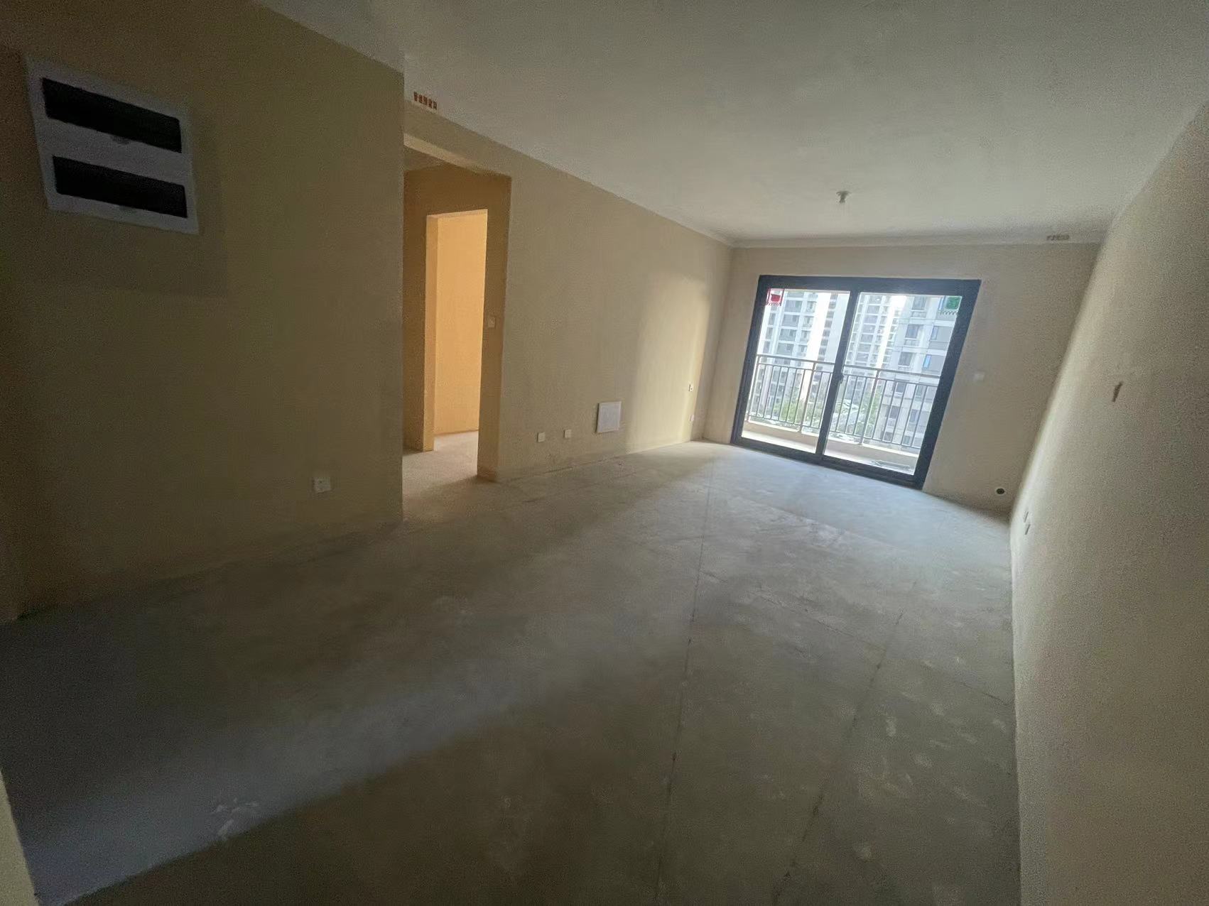 绿地江海图 3室2厅2卫 122m&sup2;