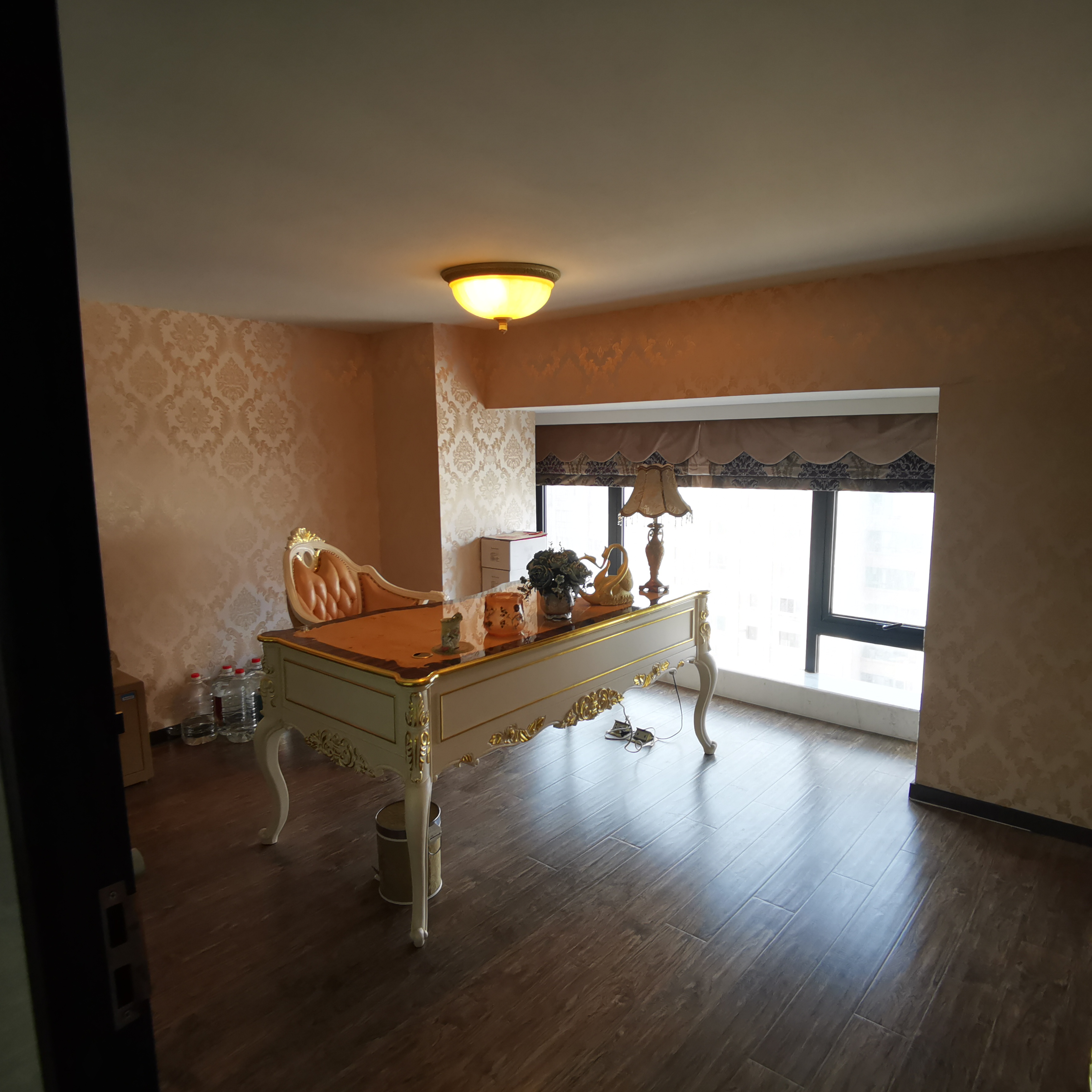 星光耀广场 1室1厅1卫 195m&sup2;