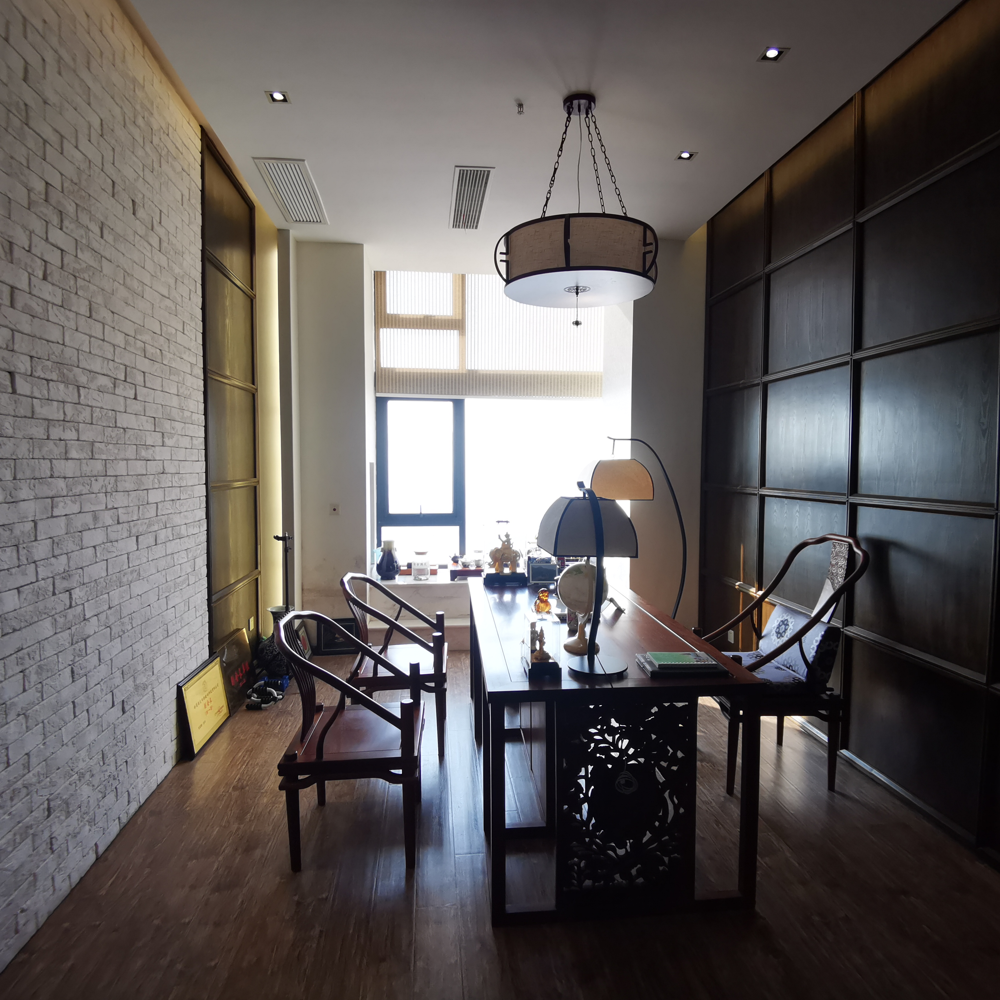 星光耀广场 1室1厅1卫 195m&sup2;