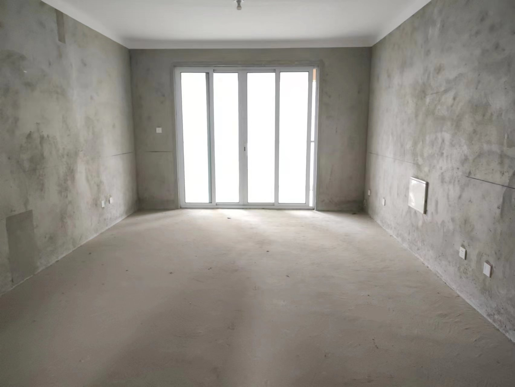 富都豪园 4室2厅2卫 146.7m&sup2;