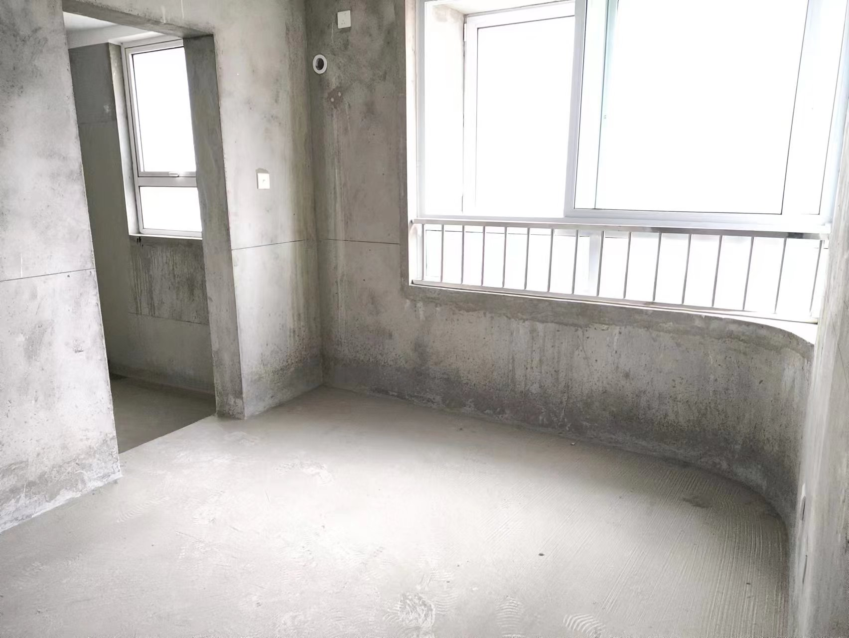 富都豪园 4室2厅2卫 146.7m&sup2;