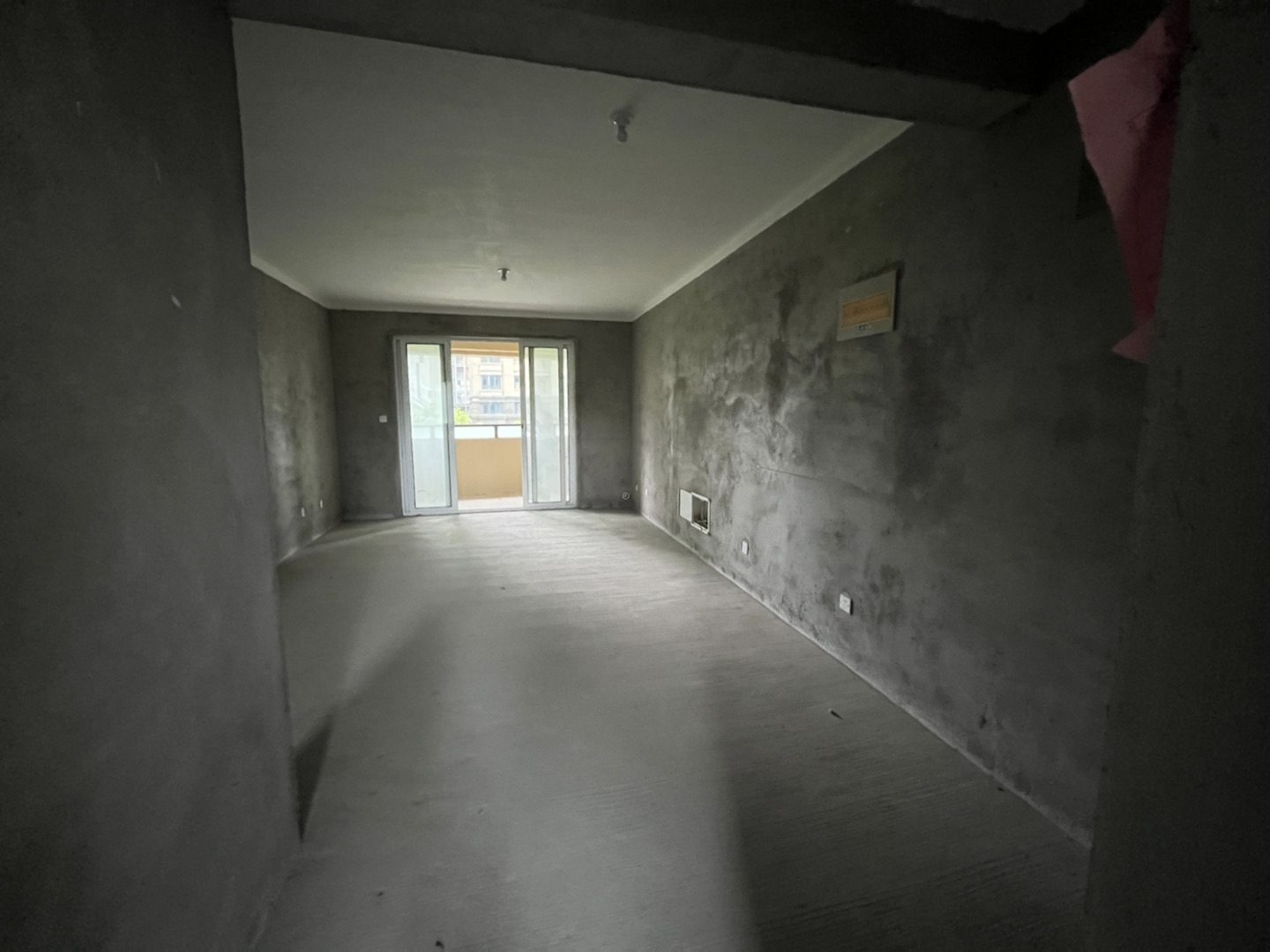 富都豪园 3室2厅2卫 147m²