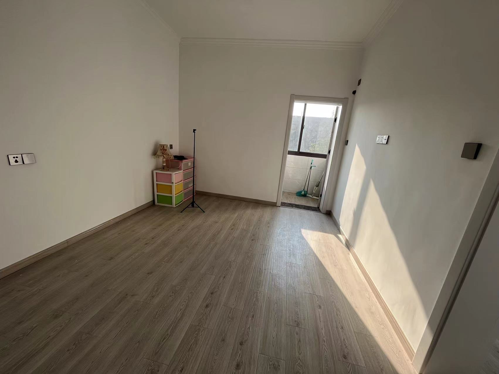 地区机关宿舍 1室1厅1卫 45.67m&sup2;